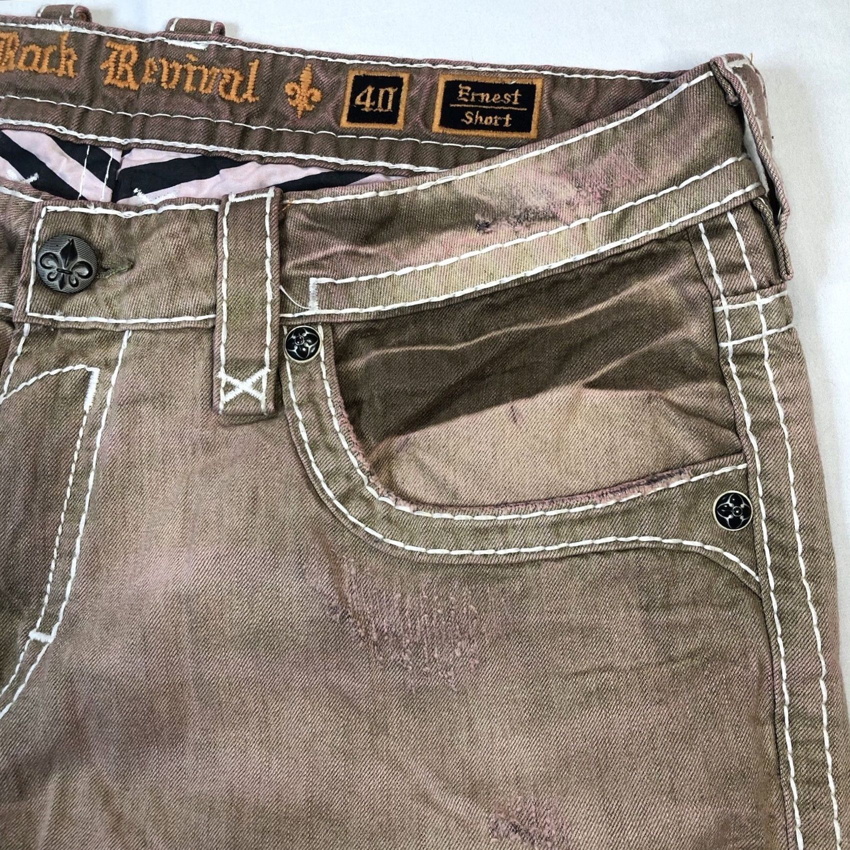 Vintage Rock Revival Ernest Mens 40 Pink Jean Shorts Studded Patchwork Distressed 13" Inseam Regular Fit Blood Line Rock Revival Ernest Men's Shorts Size US 40 / EU 56 - 4 Thumbnail