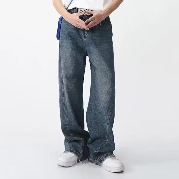 image of Y2K Vintage Wide Leg Jeans in Blue, Men's (Size 32)