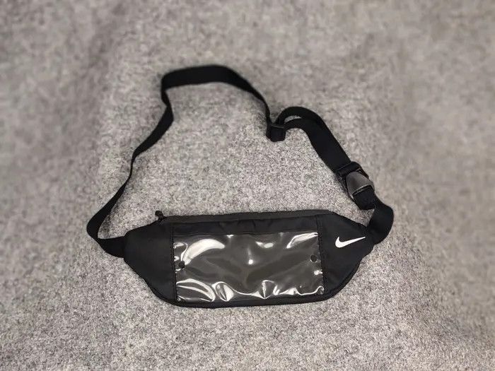 Nike Vintage Nike Black men's casual sports shirt with a belt Bag Size ONE SIZE - 2 Thumbnail