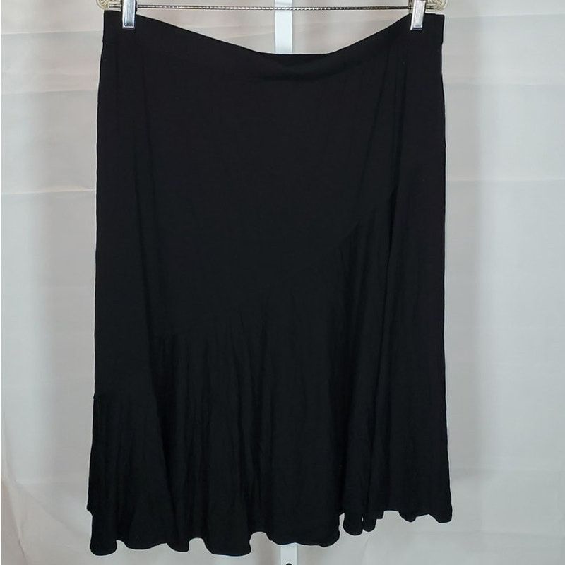 Chicos Chico’s Black Knit Skirt – Petite 4 Fits US 20 XXL Size 42" / US 20 - 1 Thumbnail