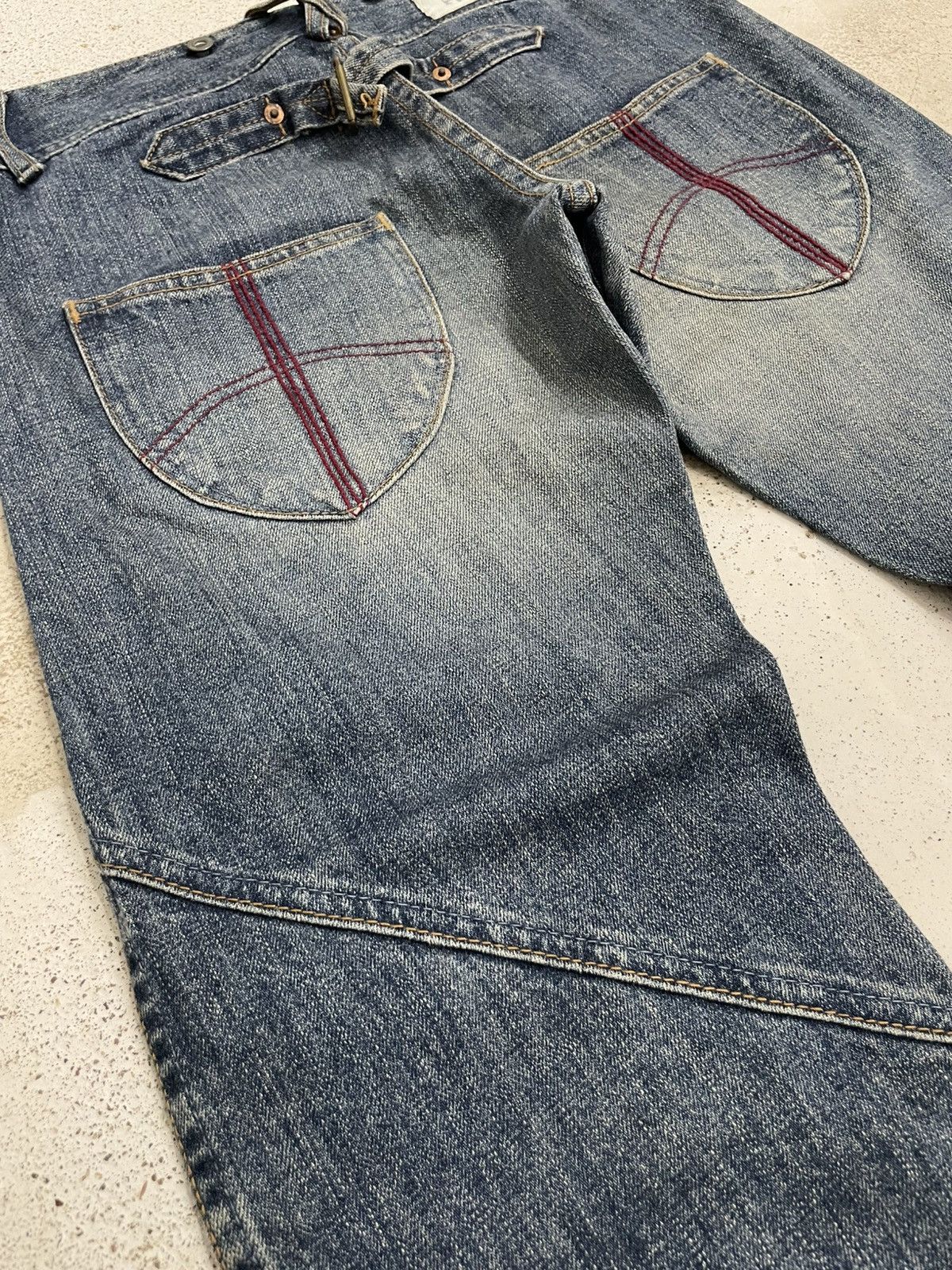 Japanese Brand Heart Jeans Buckle Back Fold Denim Whisker Size US 29 - 15 Thumbnail
