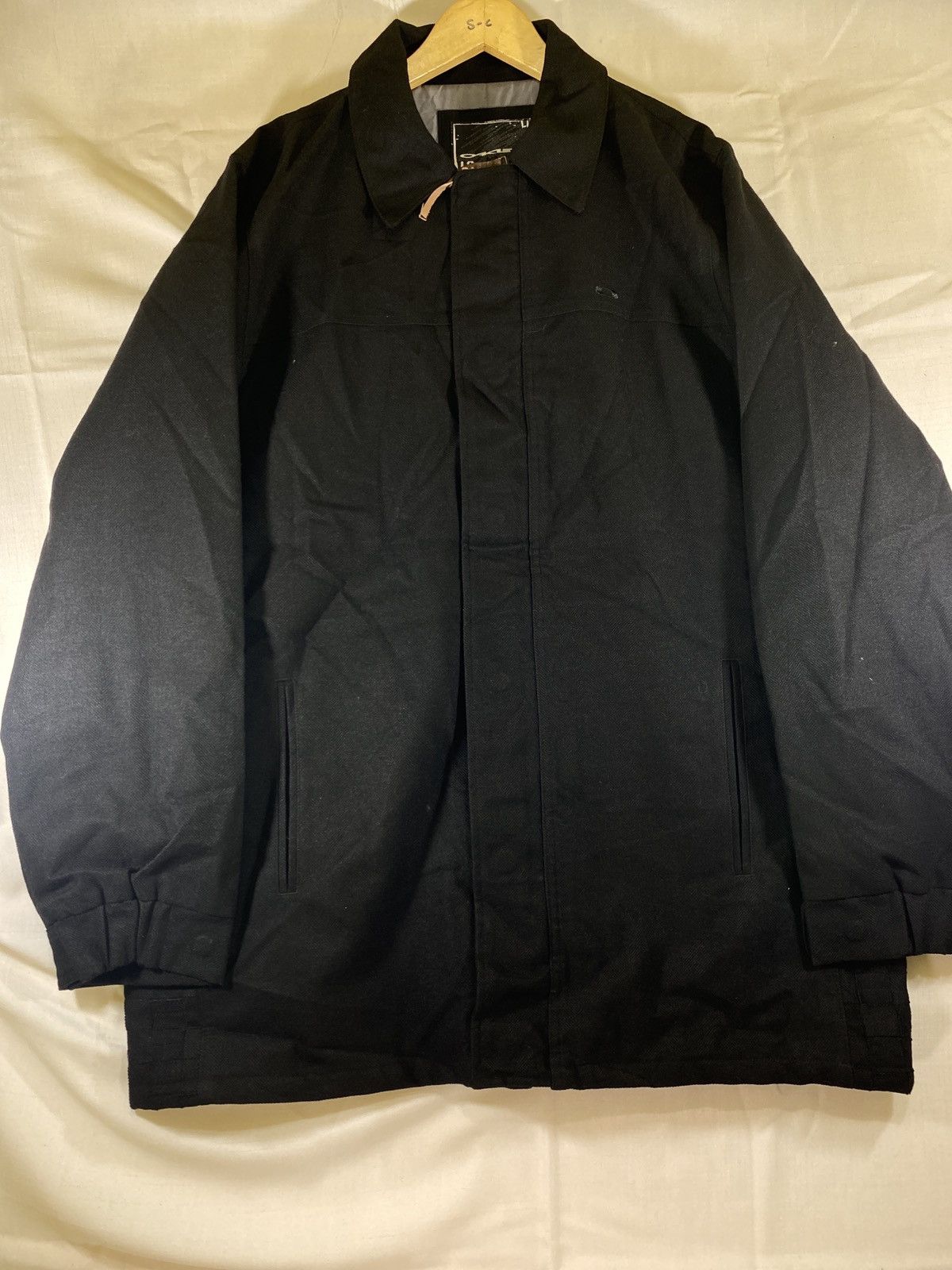 Oakley wool pleated waffle multi pocket magnet button Size US L / EU 52-54 / 3 - 6 Thumbnail