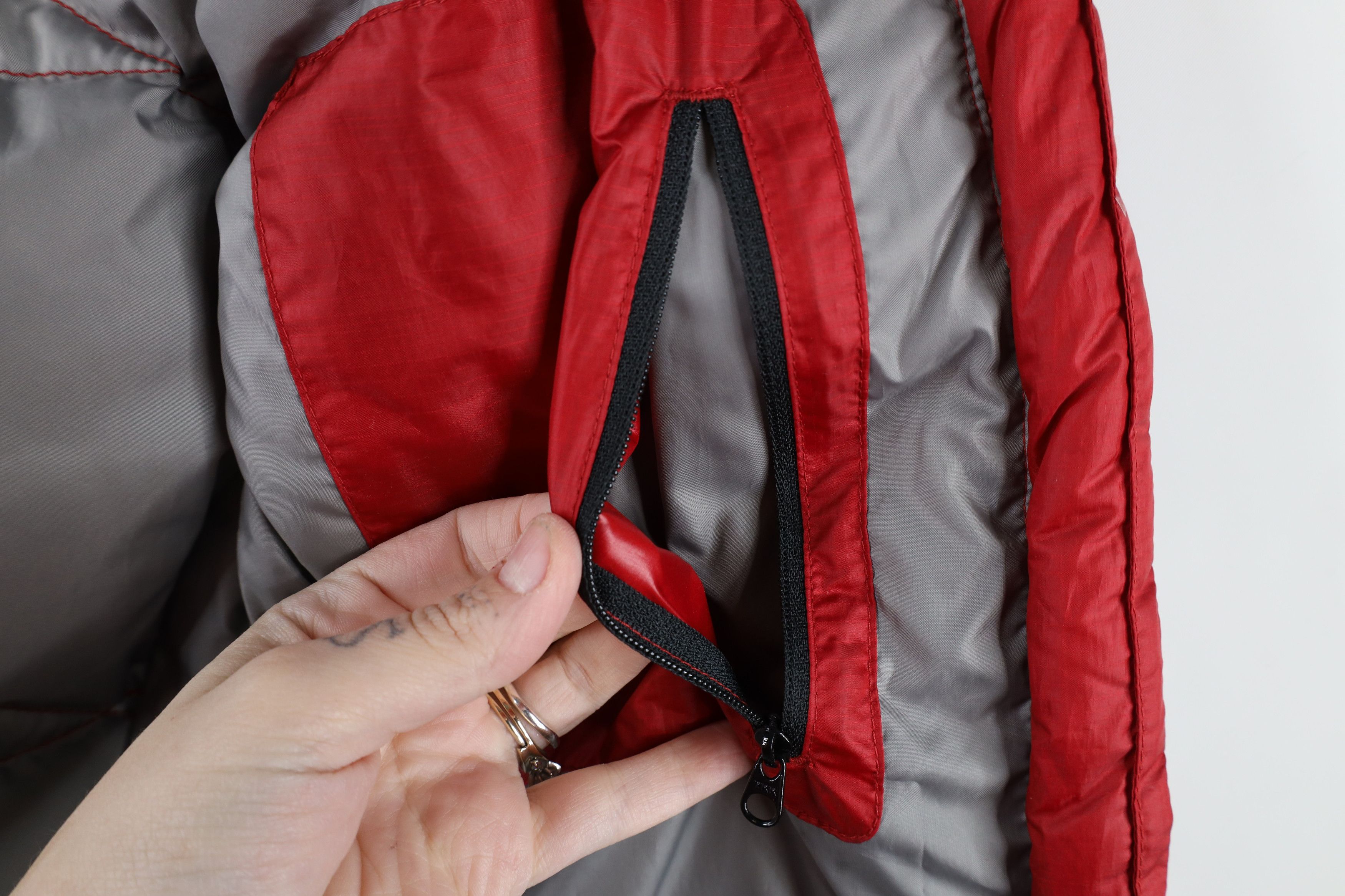 Vintage Golite Duck Down Insulated Puffer Vest Jacket Red Size M / US 6-8 / IT 42-44 - 10 Thumbnail