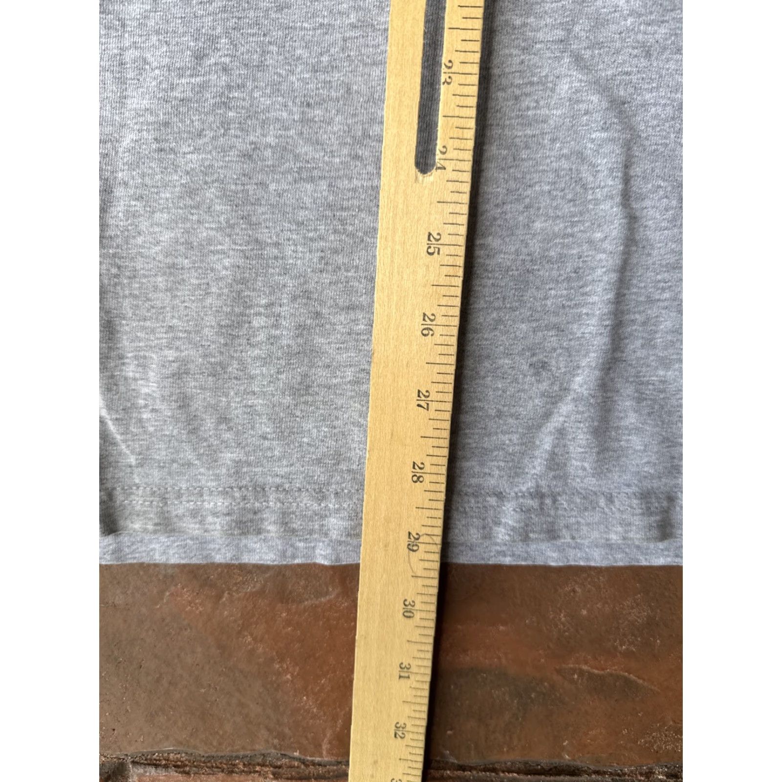 Nike VINTAGE Nike Basketball Beats + Breaks T-Shirt gray Large Mens 90s Sports Short Sleeve Crew Neck Cotton Logo Graphic Print Vintage Y2K Nike Size US L / EU 52-54 / 3 - 8 Thumbnail