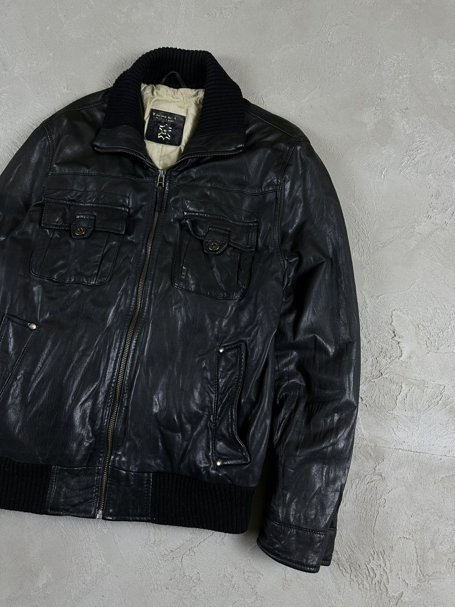Vintage Vintage Leather Boxy Bomber Jacket Size US S / EU 44-46 / 1 - 3 Thumbnail