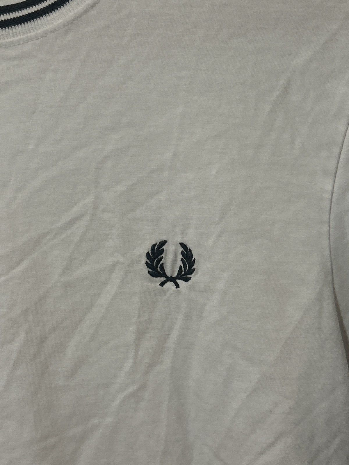Fred Perry Fred Perry Crew Neck w/ Striped Trim Size US M / EU 48-50 / 2 - 3 Thumbnail