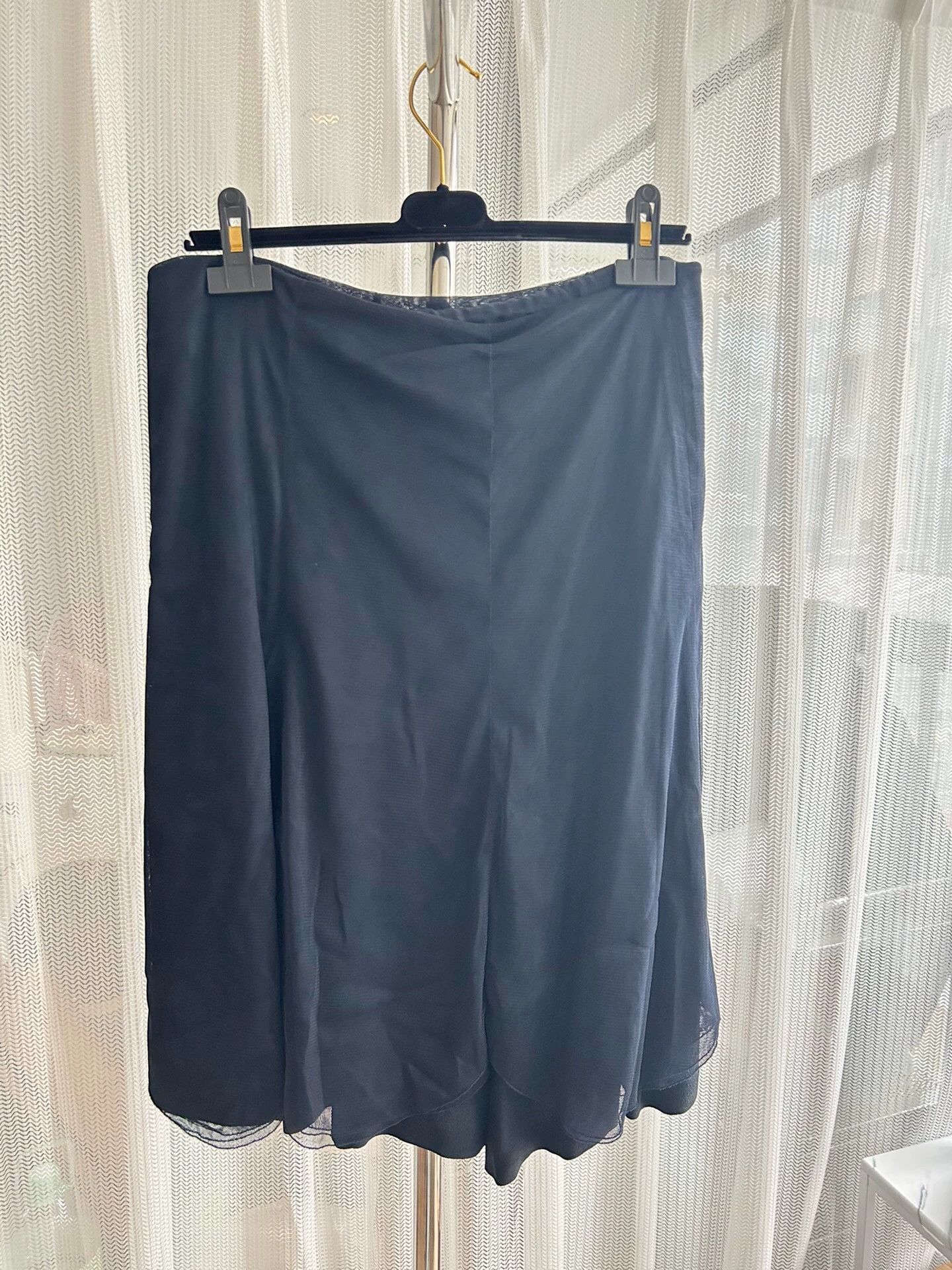 Chanel Chanel Women's Navy Blue Skirt 44 Size 32" / US 10 / IT 46 - 1 Thumbnail
