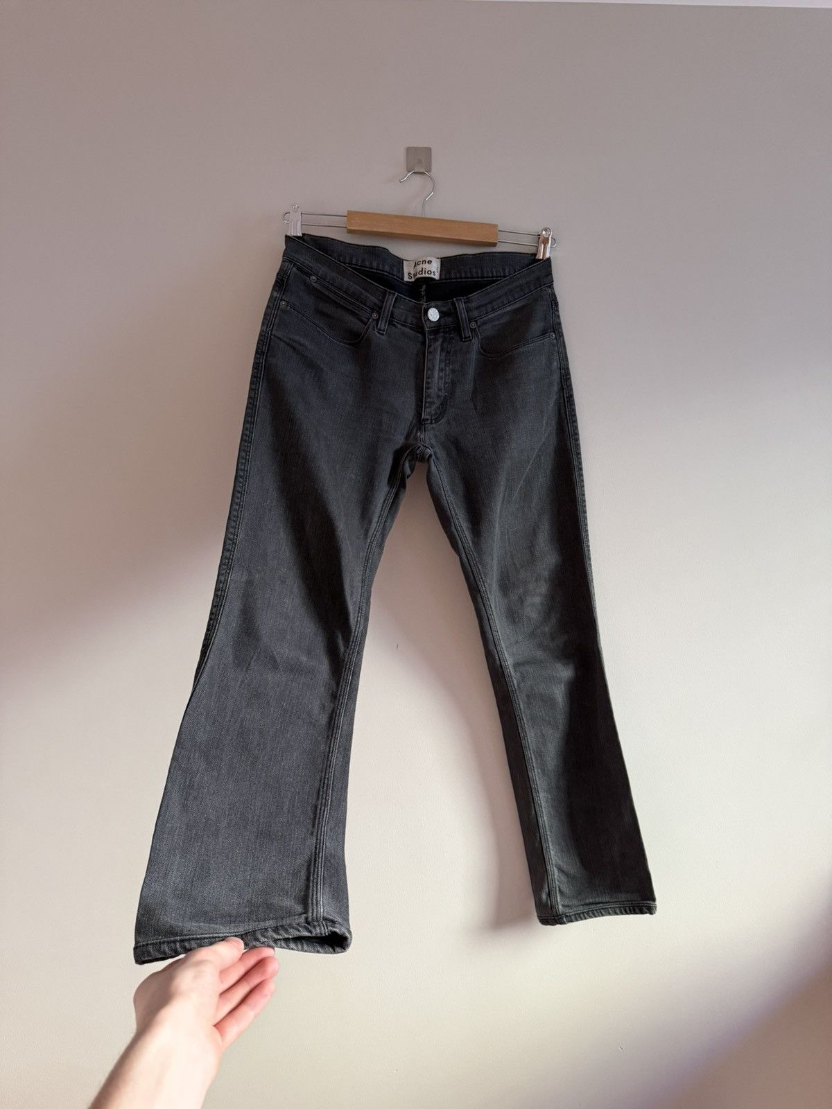 Acne Studios Acne Studios Max Used Cash Washed Black Slim Jeans Size US 30 / EU 46 - 1 Thumbnail