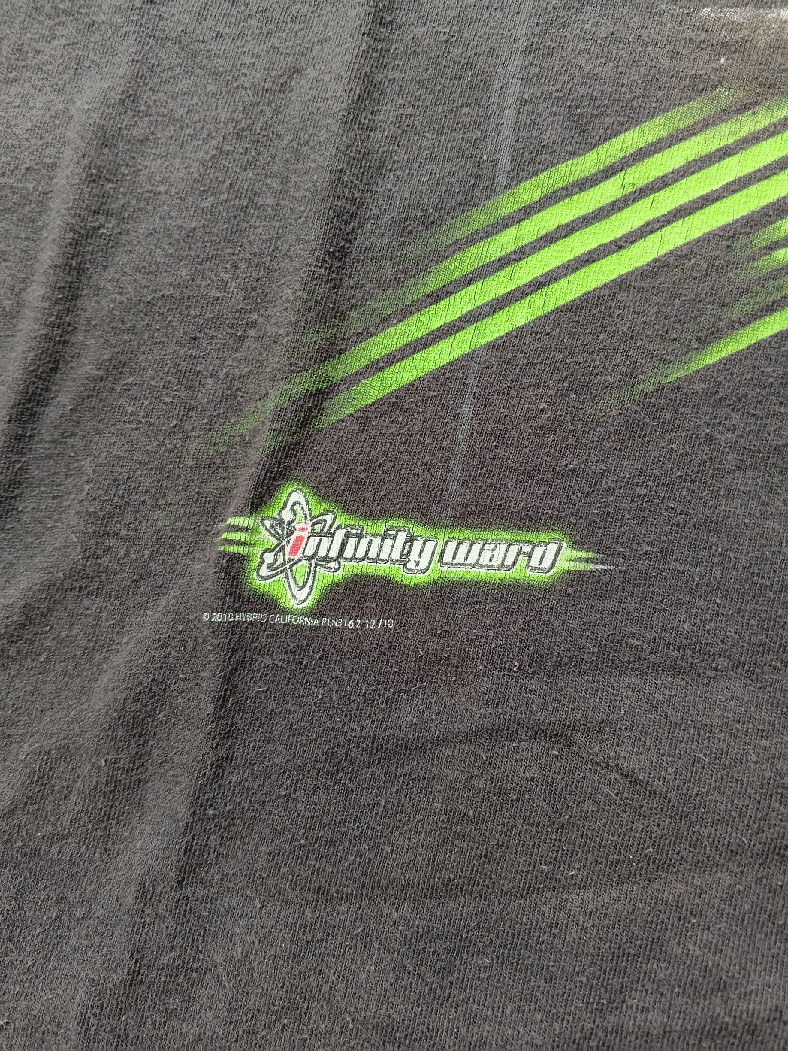 Vintage Vintage 2010 Call of Duty Modern Warfare 2 promo game tee Size US M / EU 48-50 / 2 - 3 Thumbnail
