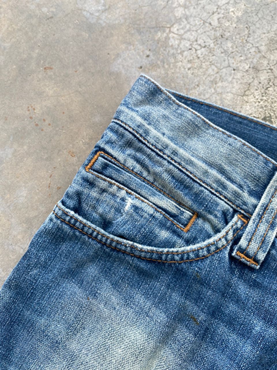 Dolce & Gabbana 💥BEST OFFER💥DOLCE & GABANNA 14 GOLD DISTRESSED DENIM Size 30" / US 8 / IT 44 - 10 Thumbnail