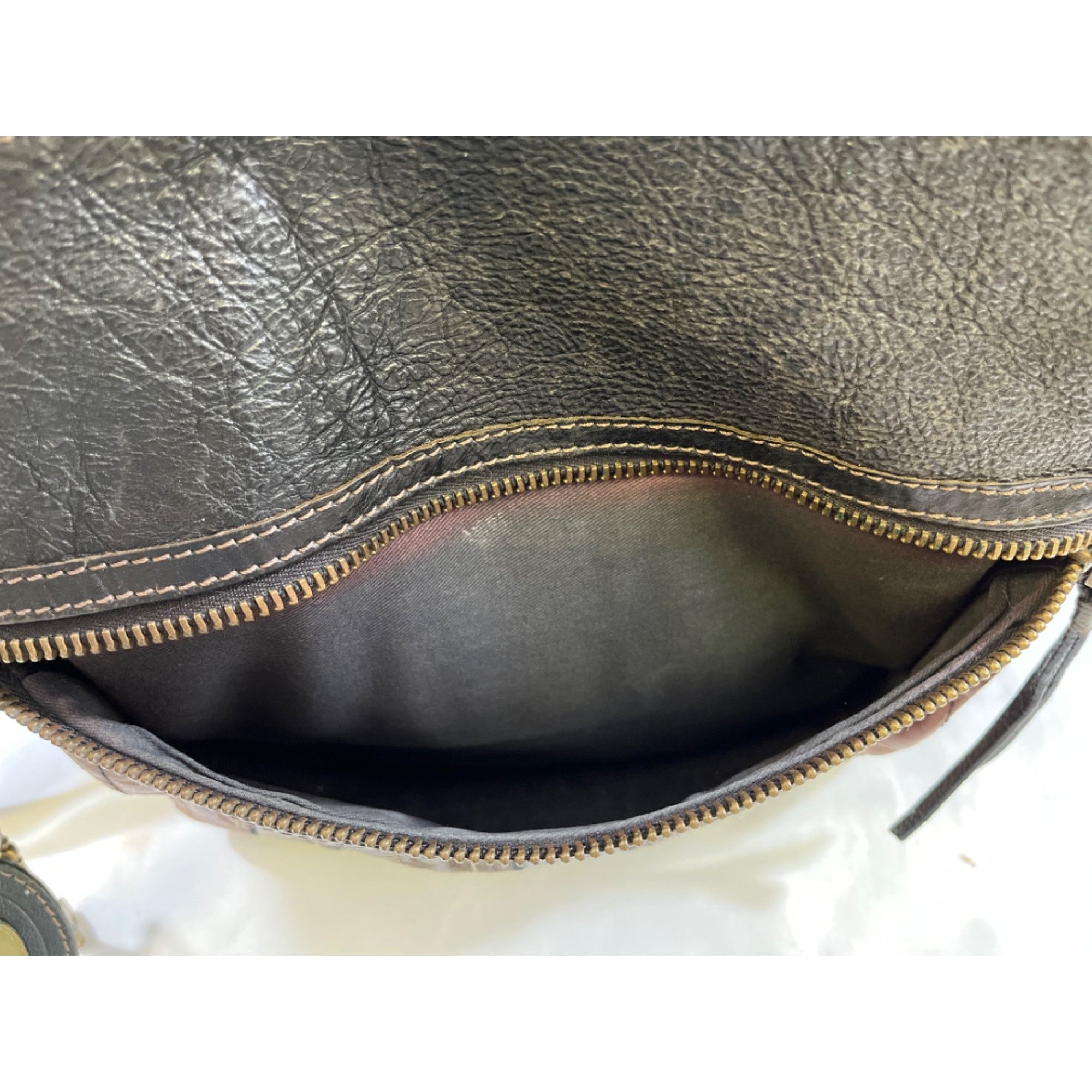 Fossil Fossil Women's Black Genuine Leather Crossbody Purse SKU 614 Size ONE SIZE - 4 Thumbnail