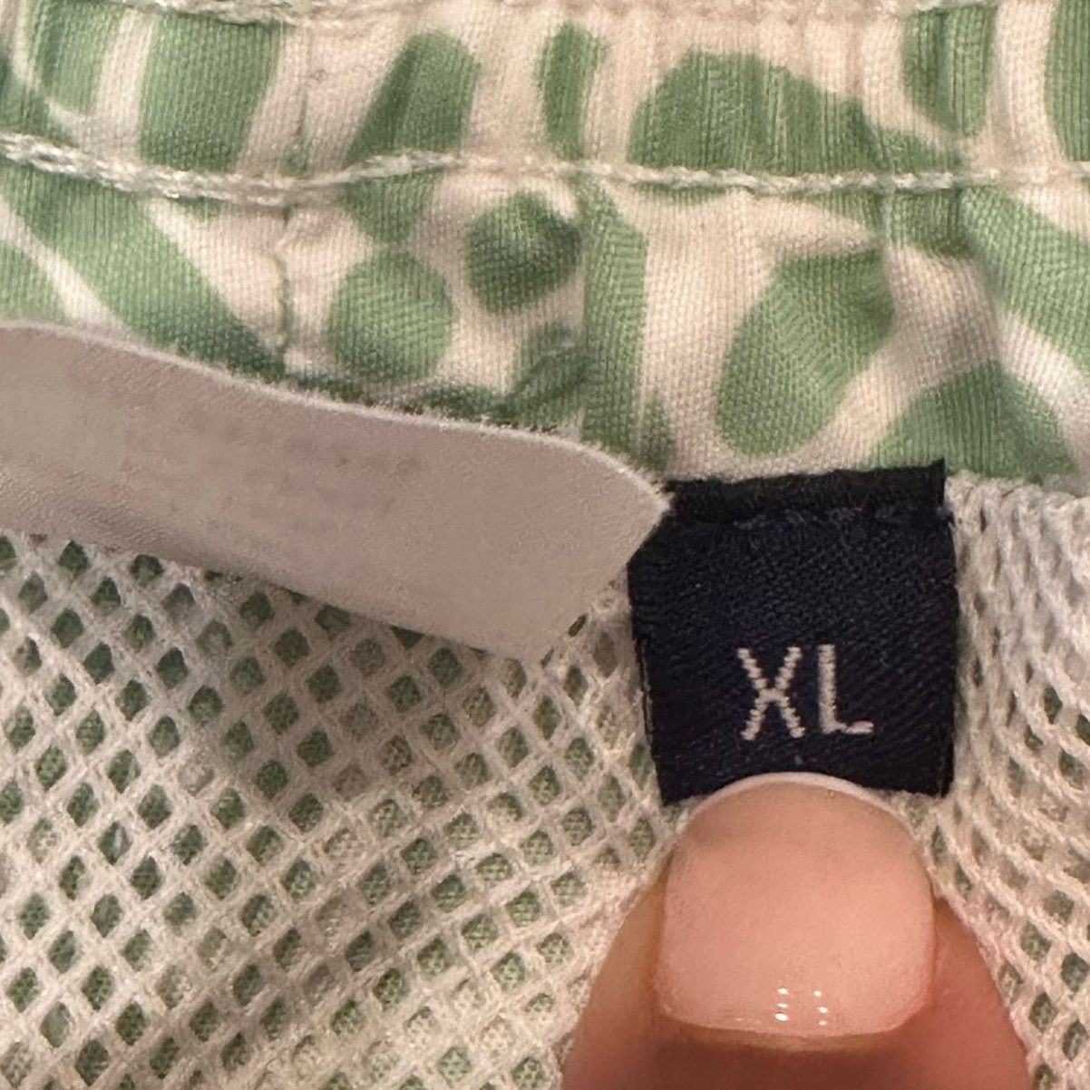 Vineyard Vines Men's Vineyard Vines Swim Trunks sz XL Men's Swimwear Size US 40 / EU 56 - 4 Thumbnail