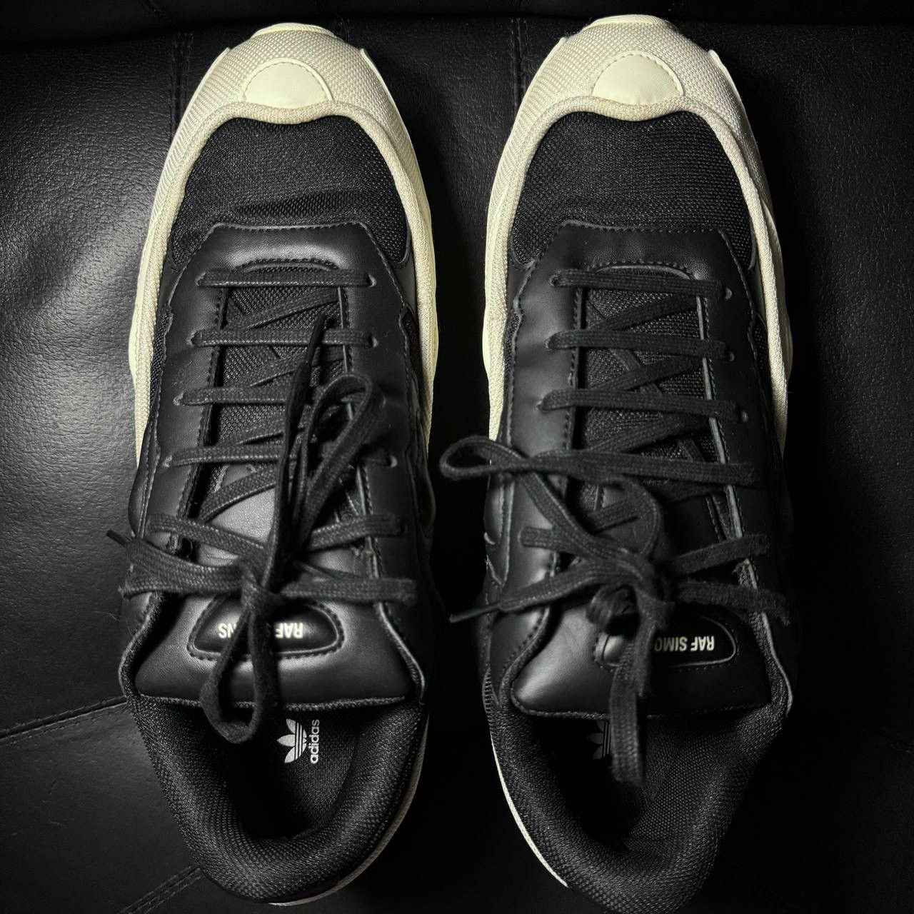 Adidas × Raf Simons 11,5us Adidas Raf Simons Ozweego White Size US 11.5 / EU 44-45 - 8 Thumbnail