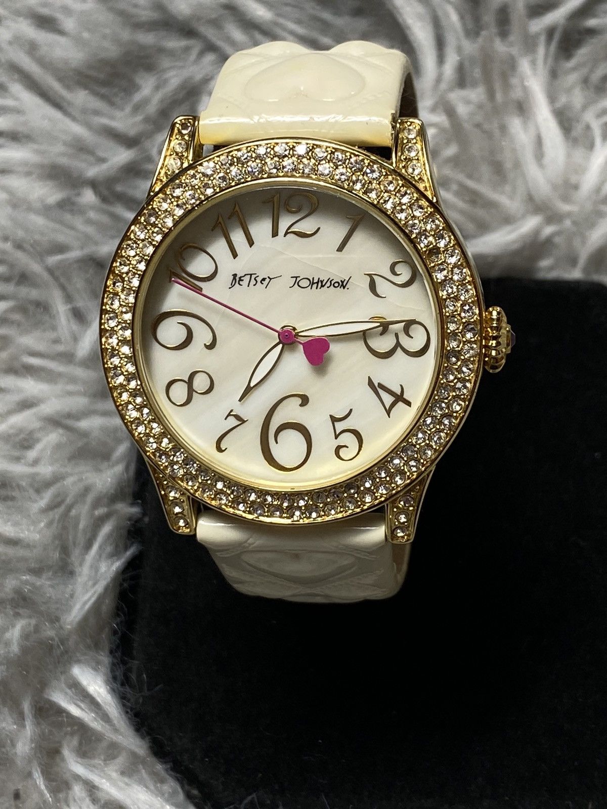 Japanese Brand × Vintage Sparkling Betsey Johnson Watch - Japanese Brand Size ONE SIZE - 2 Thumbnail