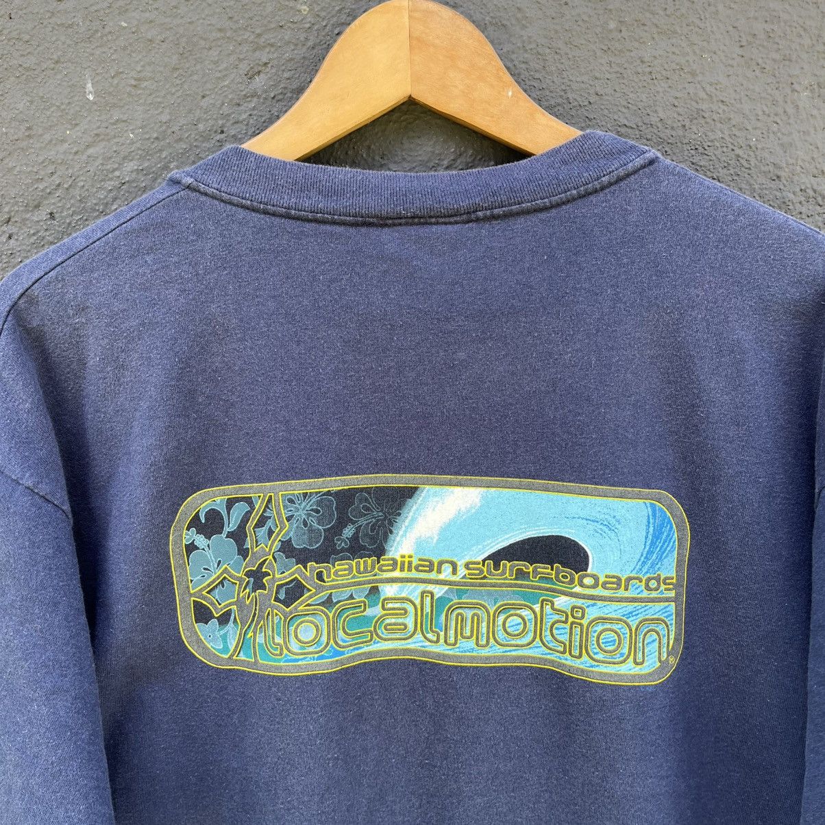 Sun Surf Thrashed Faded 90s Local Motion Surfing Brand Tee Size US L / EU 52-54 / 3 - 2 Thumbnail