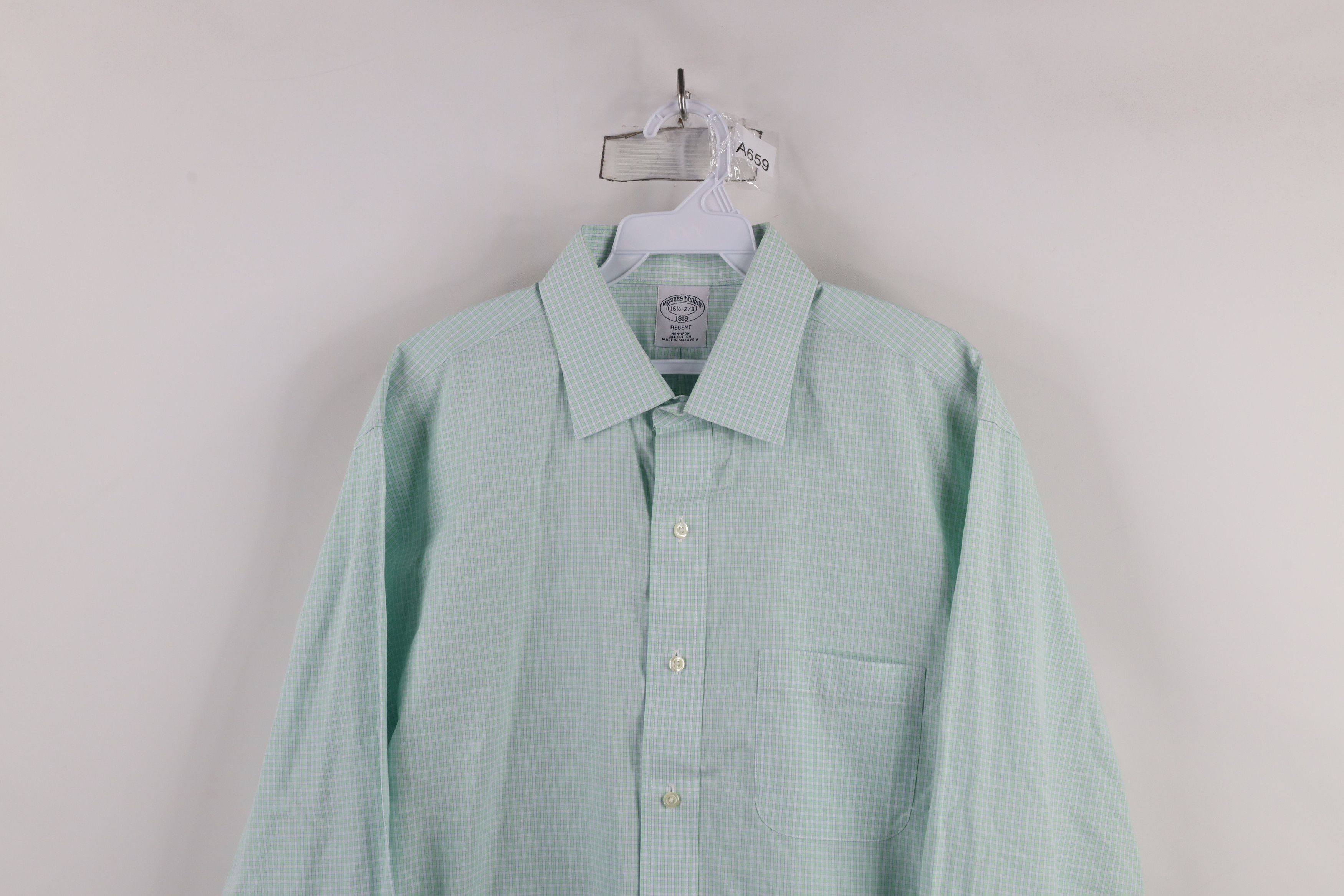 Brooks Brothers × Vintage Vintage 90s Brooks Brothers Regent Button Shirt Plaid Green Size US M / EU 48-50 / 2 - 2 Thumbnail