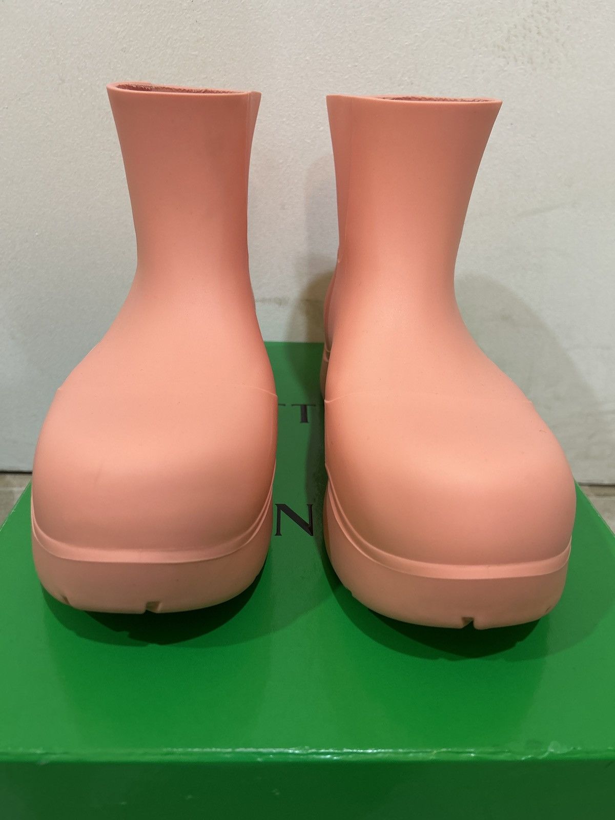 Bottega Veneta Puddle Boots Pink | Grailed
