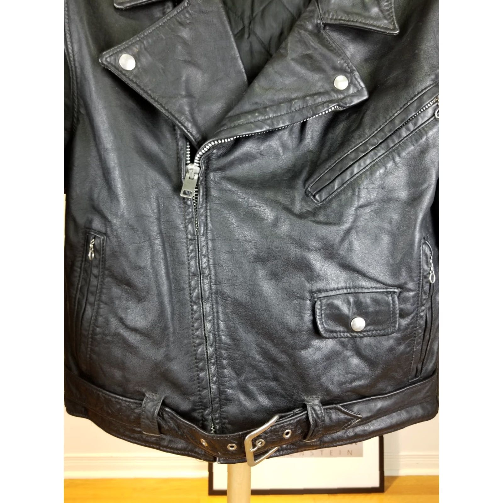 Vintage VINTAGE Montgomery Ward BLACK Motorcycle Leather Jacket SZ 44R Mens Leather Jacket Military 80s Style Motorbike Coat Black 44R Size US S / EU 44-46 / 1 - 3 Thumbnail