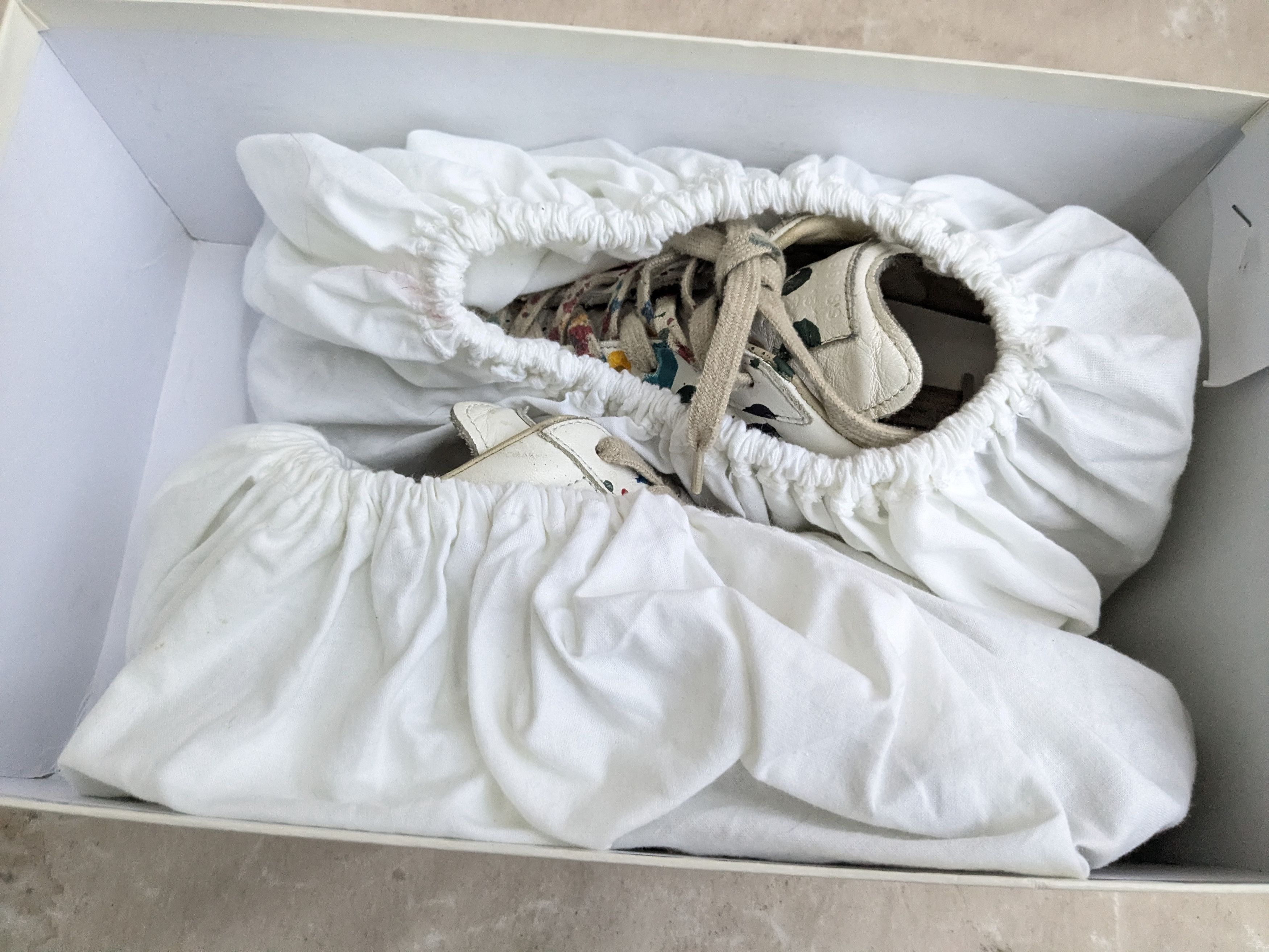 Maison Margiela Maison Margiela GAT Replica White Paint Splatter 9 42 Low Size US 9 / EU 42 - 20 Thumbnail