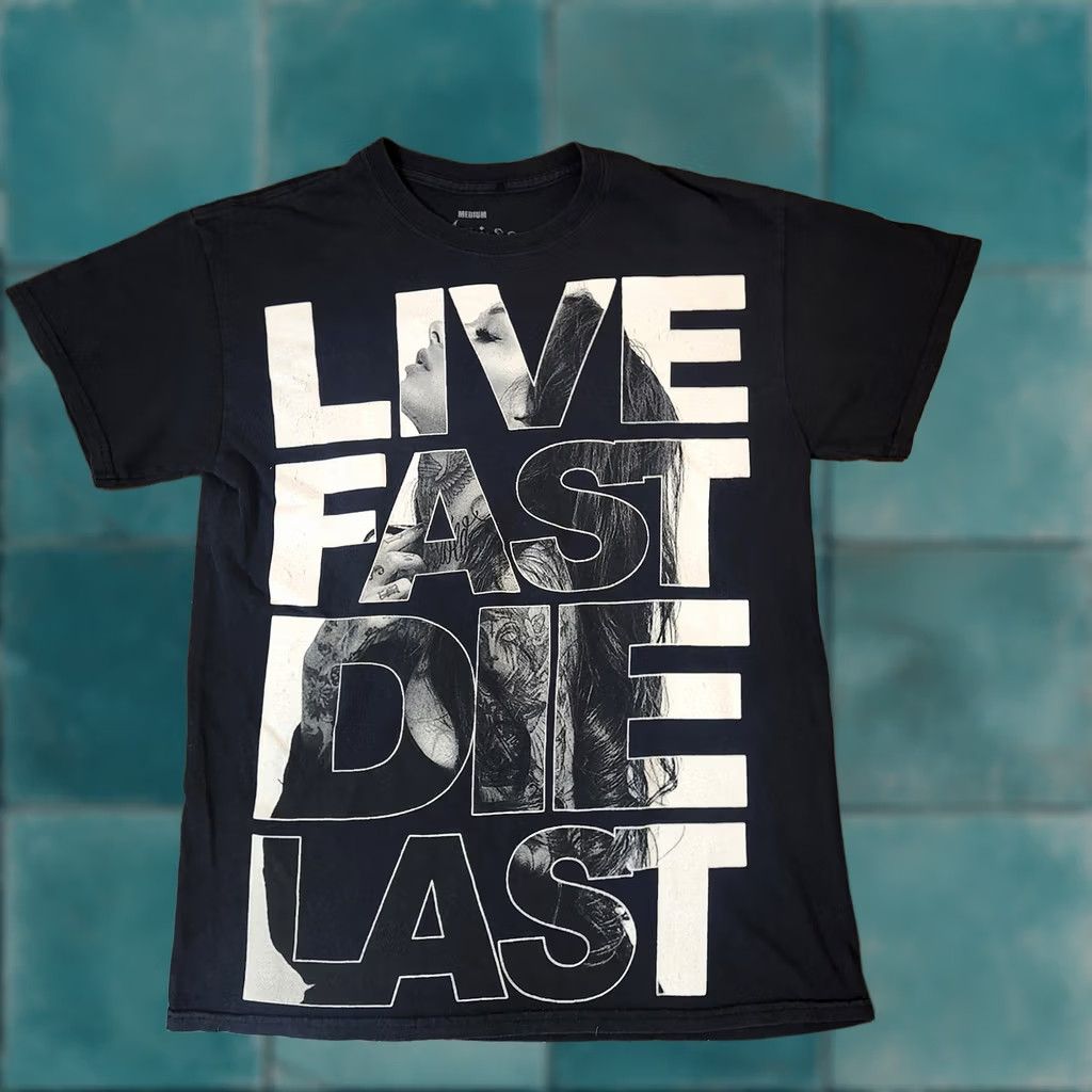 Vintage Notorious Family T-Shirt Live Fast Die Last Graphic Crew Neck Black M Men Short Sleeve Graphic Tee Music Shirt Size US M / EU 48-50 / 2 - 1 Thumbnail
