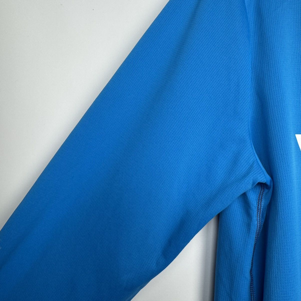 Adidas ENGLAND 2014 2015 CRICKET JERSEY ADIDAS SHIRT LONG SLEEVE Size US L / EU 52-54 / 3 - 20 Thumbnail