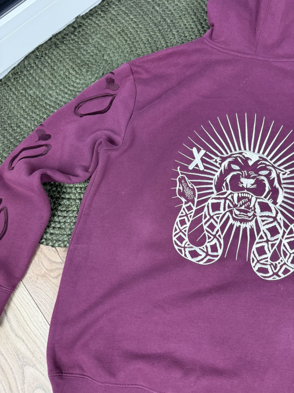 H&M × The Weeknd H&M x The Weeknd big logo XO hoodie casual Size US M / EU 48-50 / 2 - 12 Thumbnail