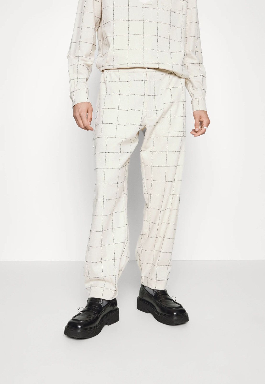Henrik Vibskov !DS! SS22 Henrik Vibskov Mads Beige Black Casual Pants Size US 34 / EU 50 - 5 Thumbnail