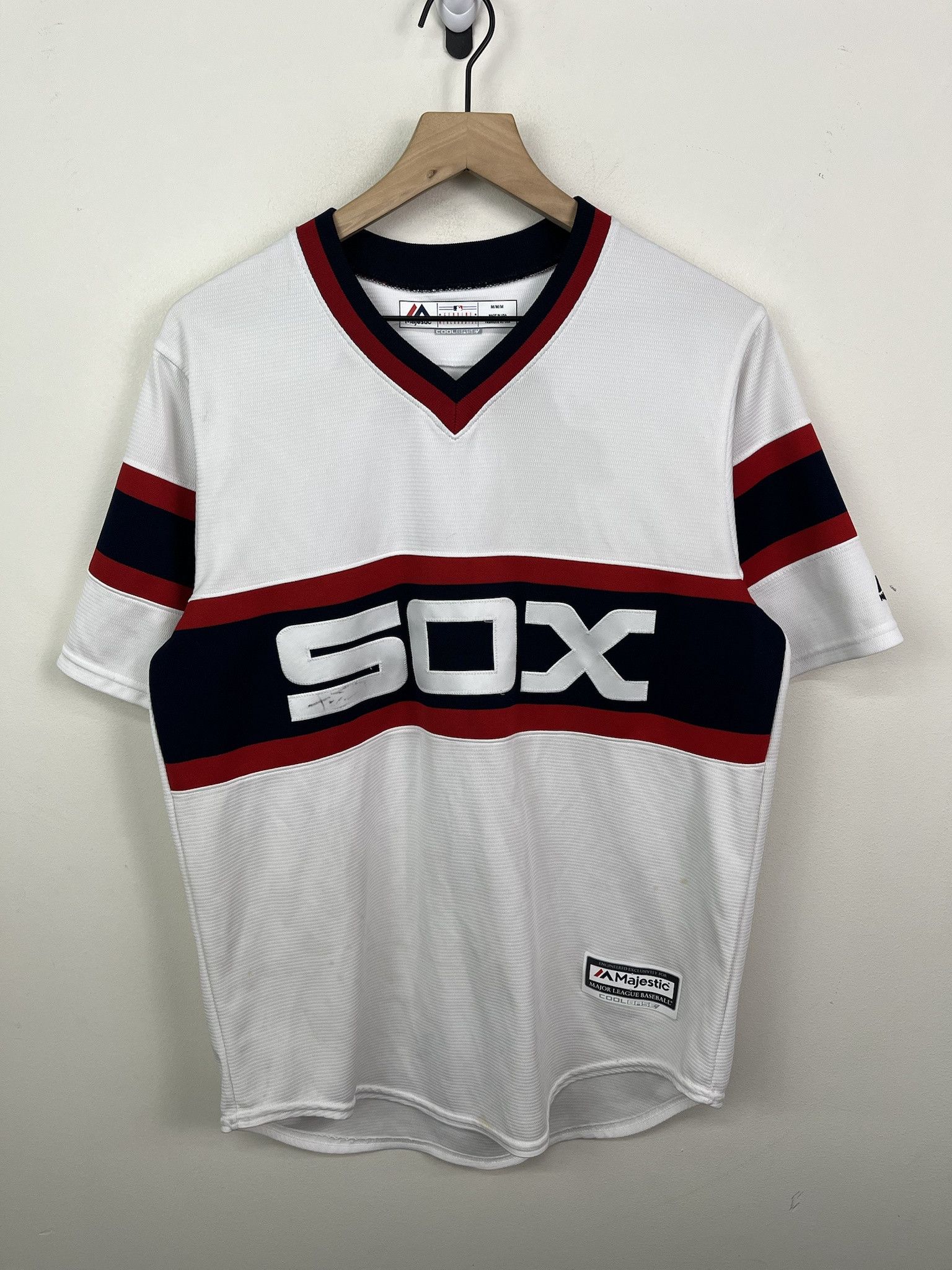 MLB Vintage White Sox Autographed Majestic Baseball Jersey Size M Size US M / EU 48-50 / 2 - 1 Thumbnail