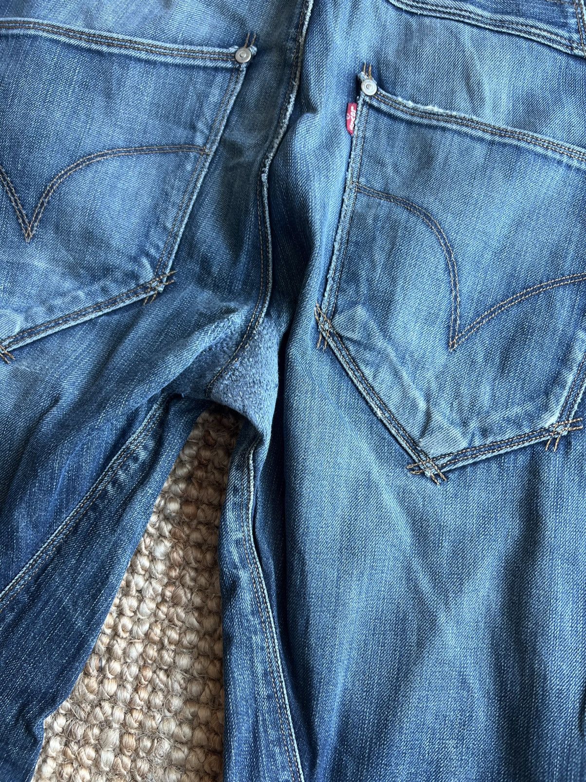 Levi's Vintage Levis Engineered Twisted Jeans Tag W31 Actual 34x30 Size US 31 - 9 Thumbnail
