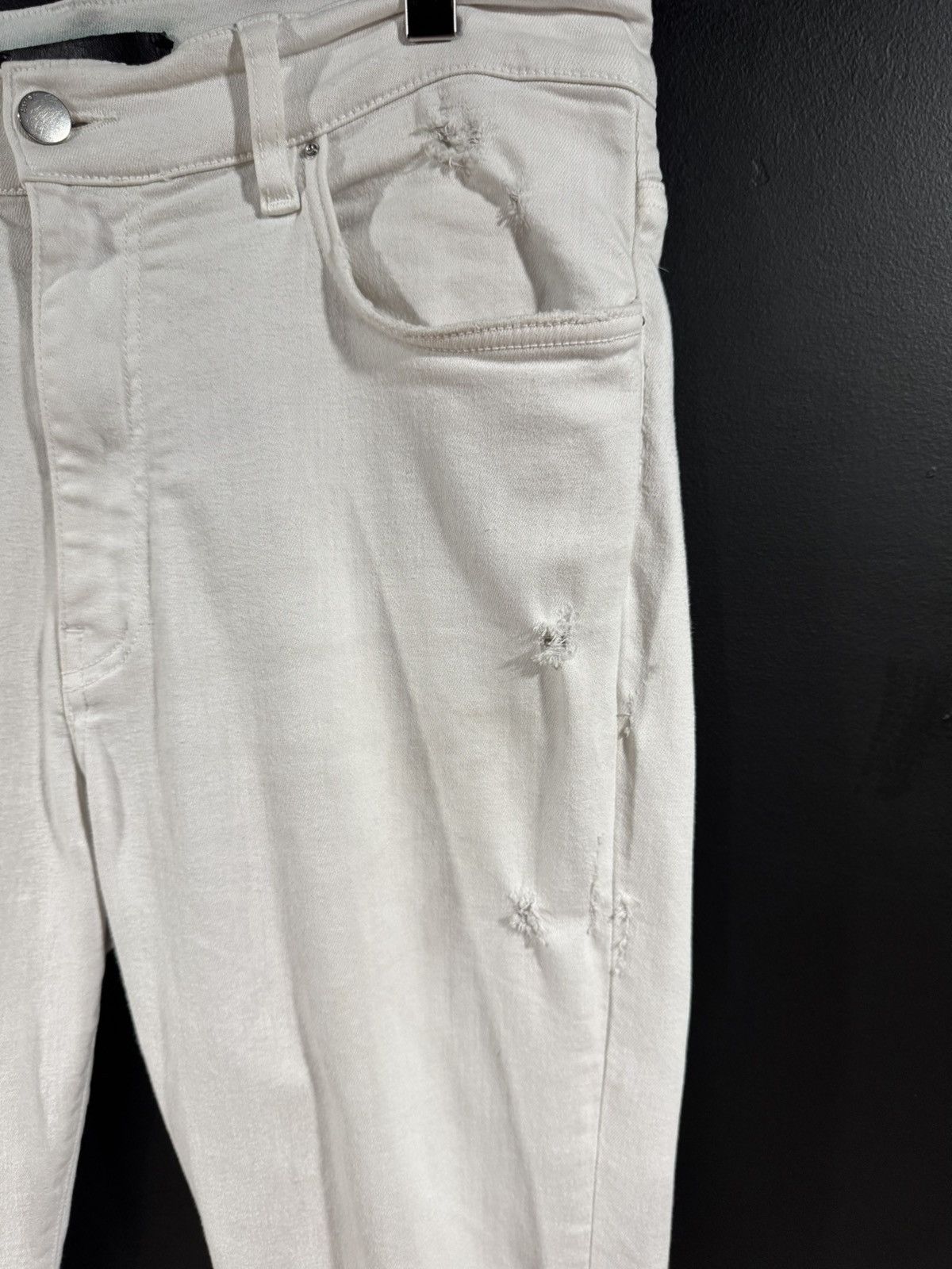 Amiri Amiri White Distressed Stacked Denim Jeans 36x33 Size US 36 / EU 52 - 3 Thumbnail