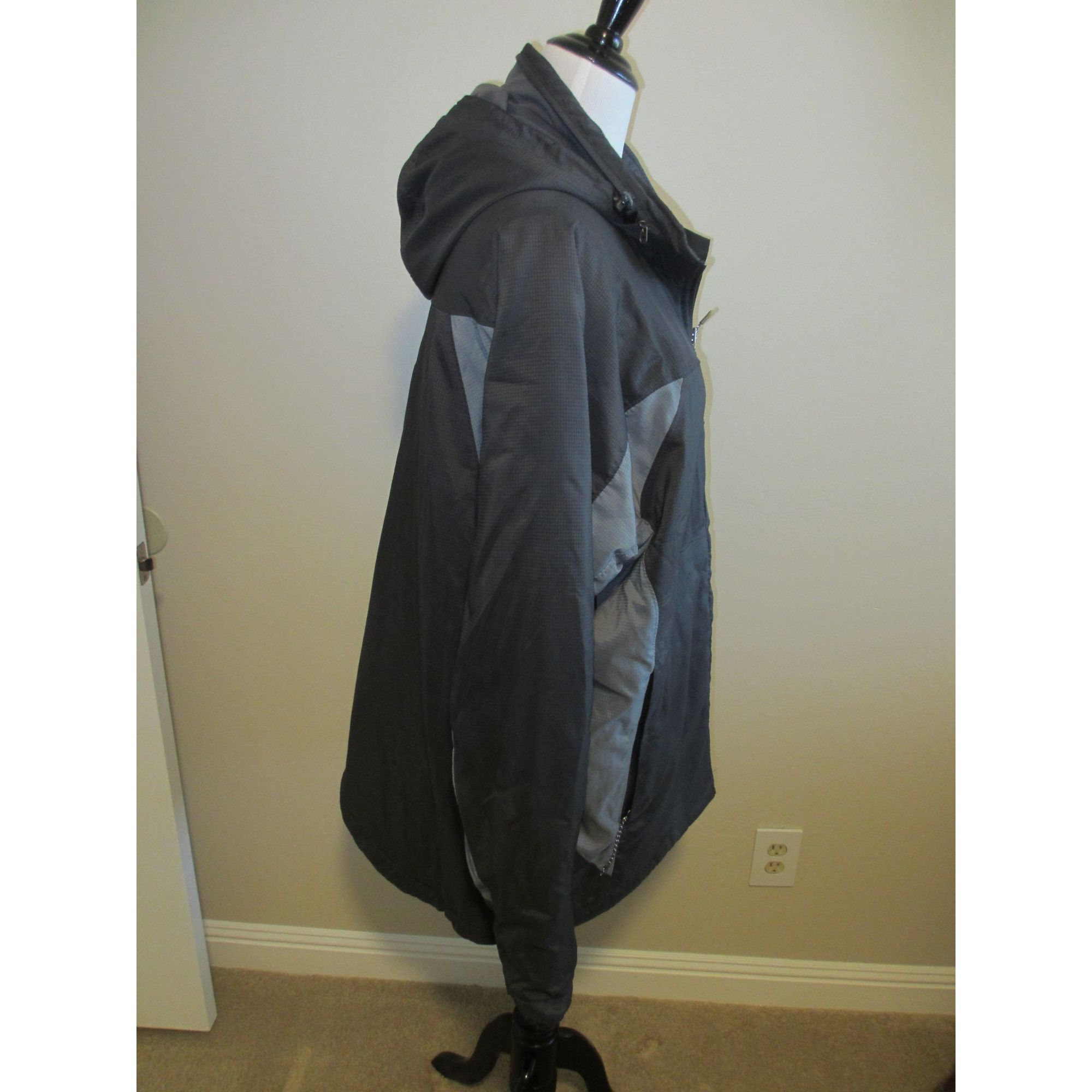 Rei Mens REI XL Gray Insulated Hooded Jacket With Zip Pockets & Size US XL / EU 56 / 4 - 3 Thumbnail