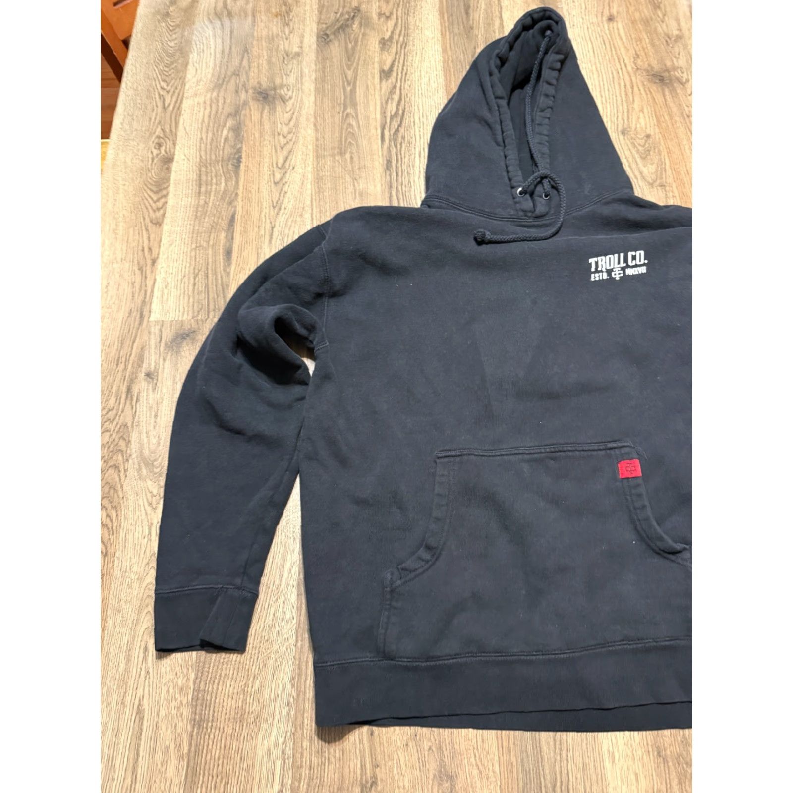 Vintage Troll Co. Sweatshirt Men's Size L Black Pullover ESTD. TC MMXVII Size US L / EU 52-54 / 3 - 3 Thumbnail