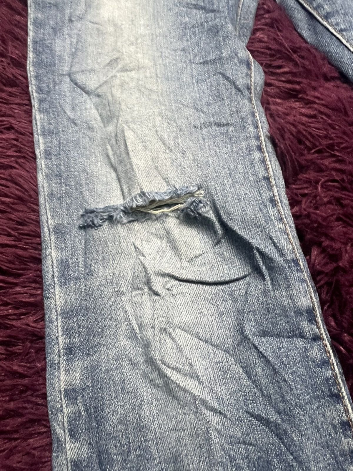 Japanese Brand Japanese Denim Straight Leg Jeans with Distressed Knees (47) Size 27" / US 4 / IT 40 - 5 Thumbnail