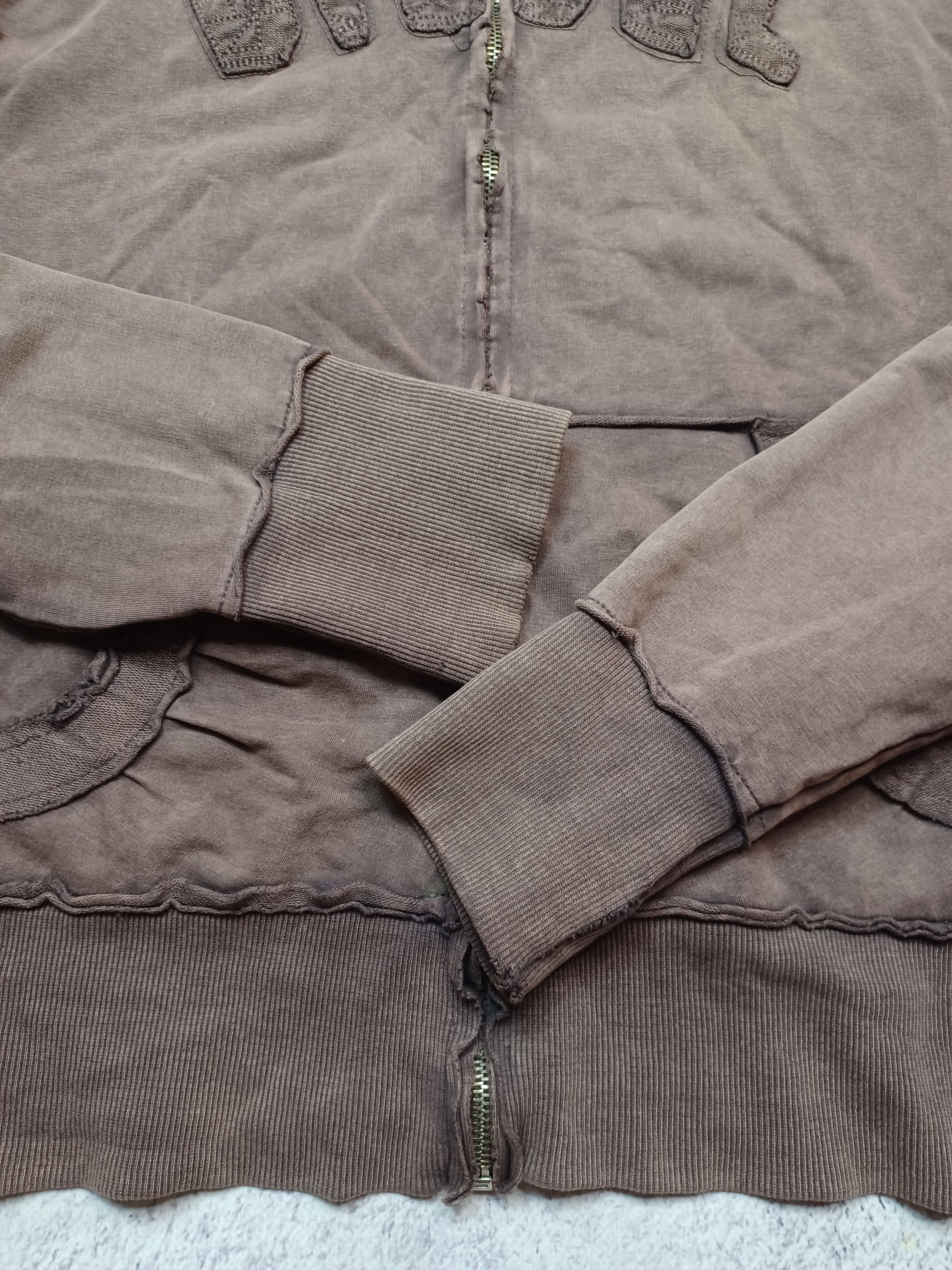 Diesel Y2K Diesel Distressed Zip-Up Hoodie Brown Avant-Garde Style Size L / US 10 / IT 46 - 8 Thumbnail