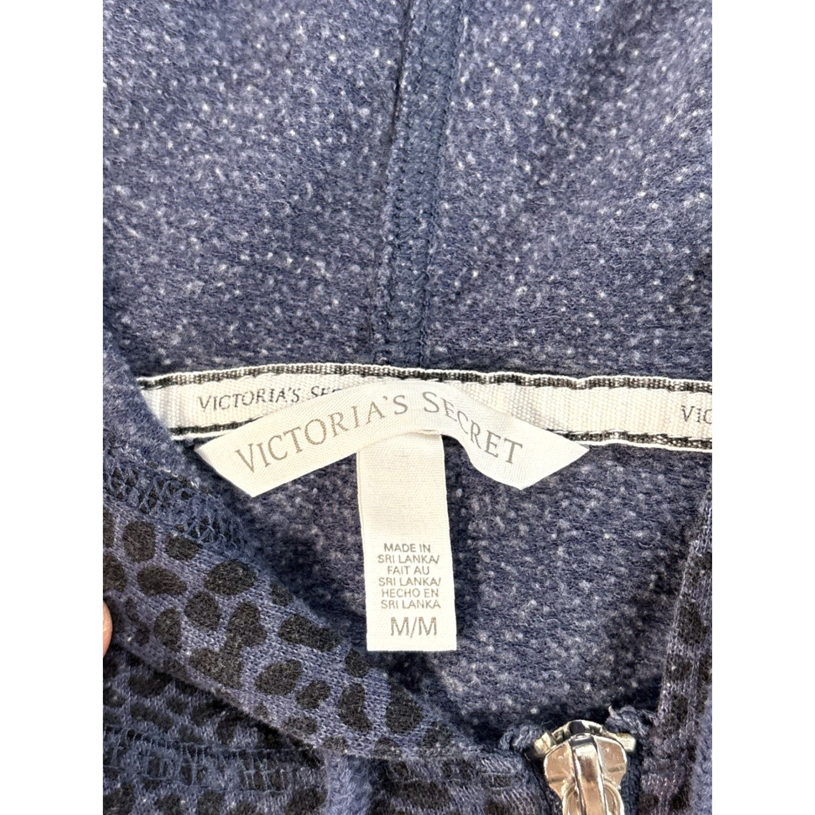 Victoria's Secret Victoria’s Secret Hoodie Womens Medium Blue Cheetah Full Zip Fleece Y2K Oversized Crew Neck Activewear Winter Size M / US 6-8 / IT 42-44 - 4 Thumbnail