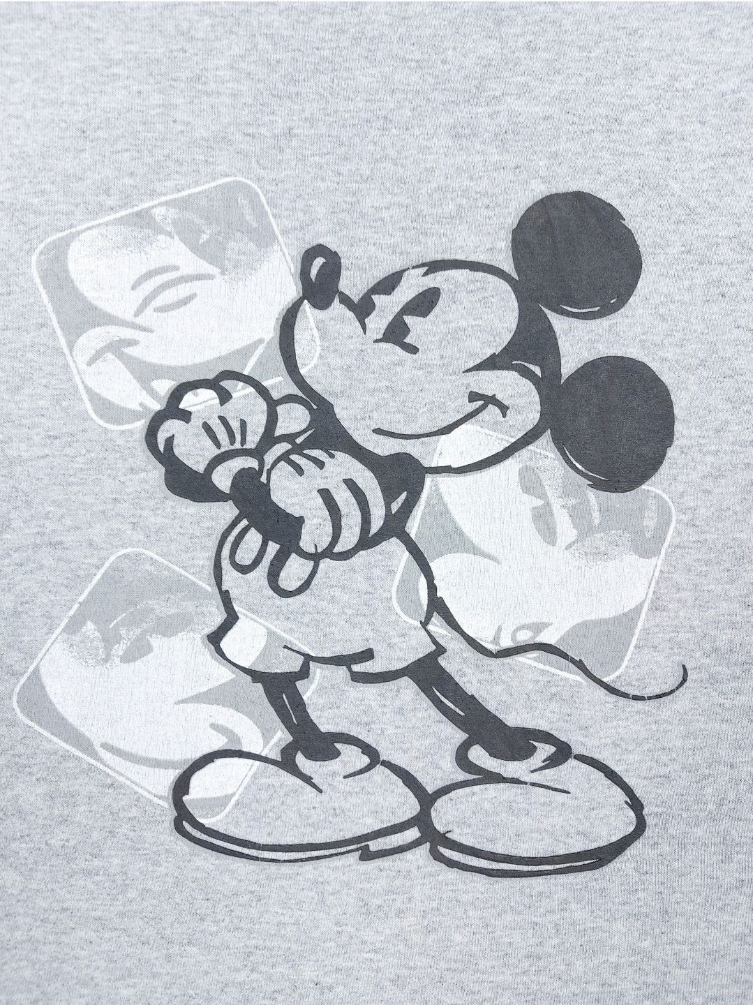 Disney × Mickey Mouse × Vintage Vintage 90s Disney Mickey Mouse USA Short Sleeve Gray Tee Size US XXL / EU 58 / 5 - 2 Thumbnail
