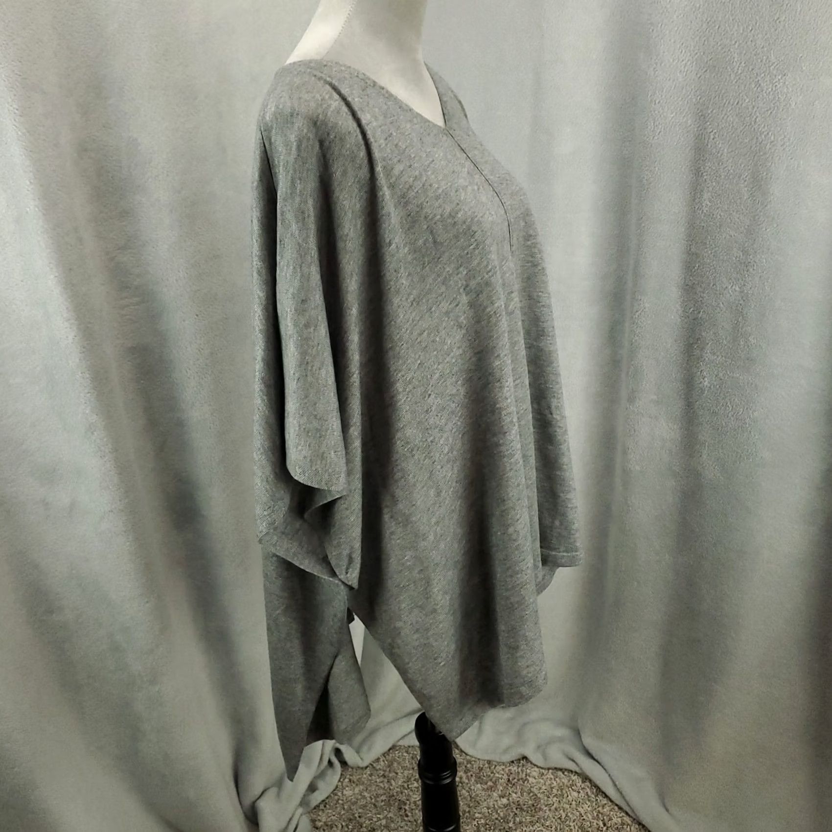 J. Jill J. Jill Womens Gray Wool Blend Poncho Sweater One Size Kimono Sleeve Side Button Casual Size ONE SIZE - 2 Thumbnail