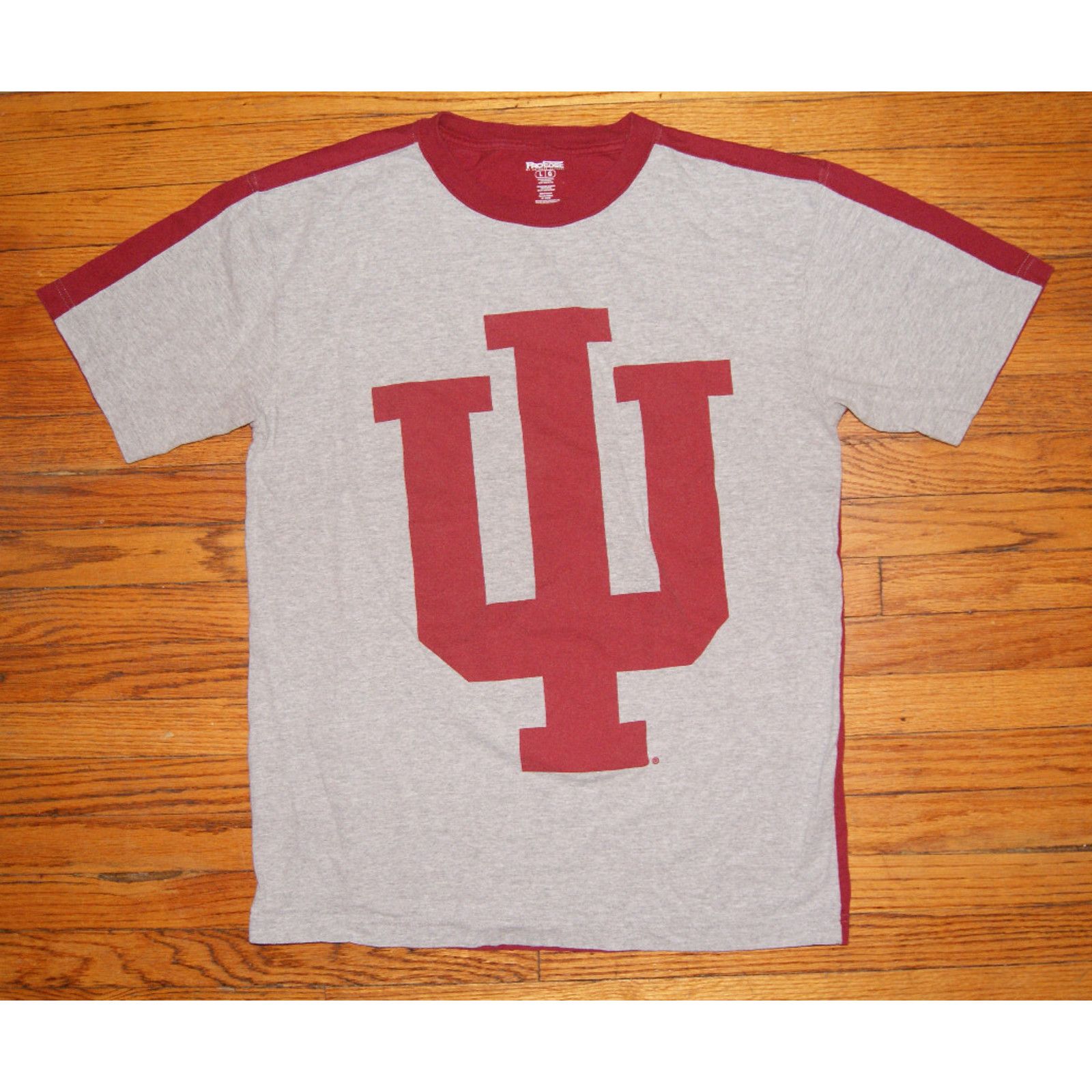 Pro Edge Indiana Hoosiers BIG LOGO Gray Crimson 2 Sided Large TShirt Size US L / EU 52-54 / 3 - 1 Thumbnail