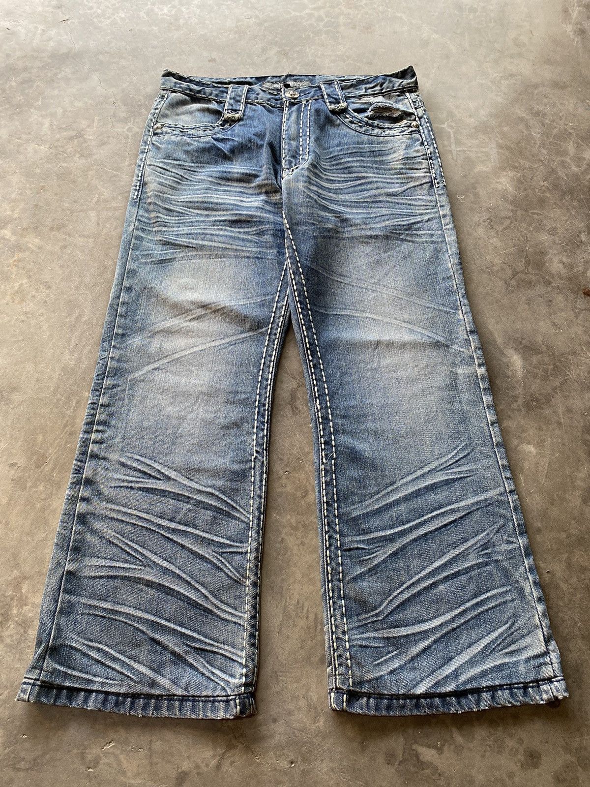Hysteric Glamour × Japanese Brand × Tornado Mart Baggy Jeans Japanese Smash Wash Blue Distressed Denim Size US 34 / EU 50 - 6 Thumbnail