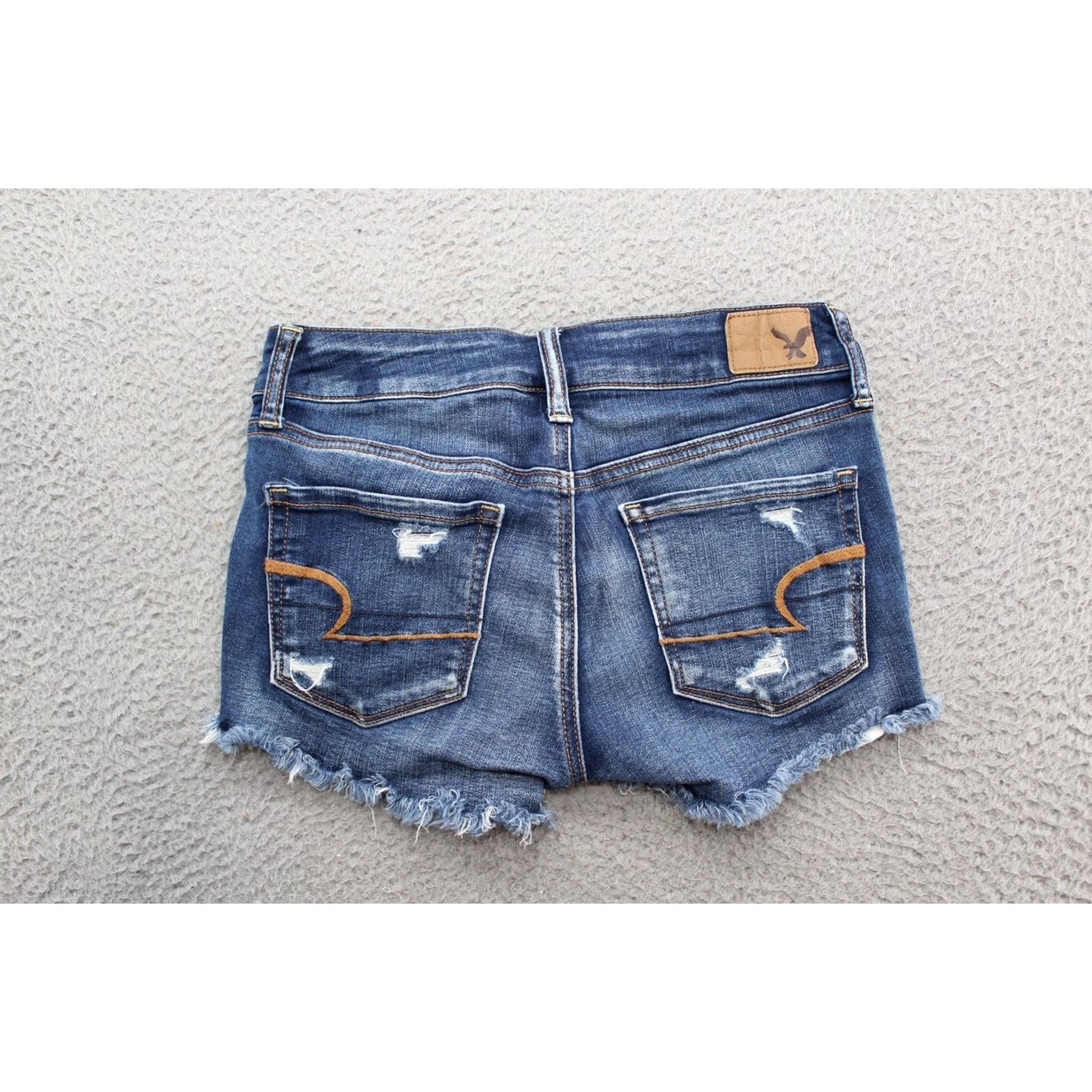 American Eagle Outfitters VINTAGE American Eagle Outfitters Shortie Denim Shorts Blue 0 Beach Size 25" / US 0 / IT 36 - 7 Thumbnail