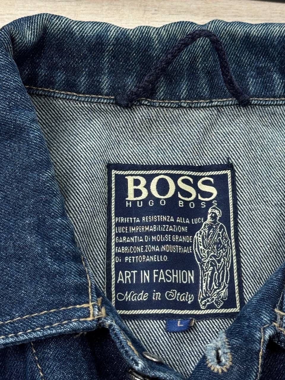Hugo Boss Vintage Hugo Boss 80 / 90s Denim Jacket Size L Size US L / EU 52-54 / 3 - 7 Thumbnail