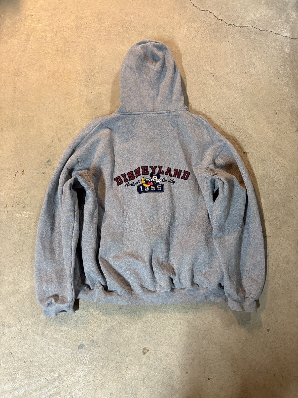 Disney Vintage 00’s Disneyland Embroidered Zip Up Hoodie Gray L Size US L / EU 52-54 / 3 - 3 Thumbnail