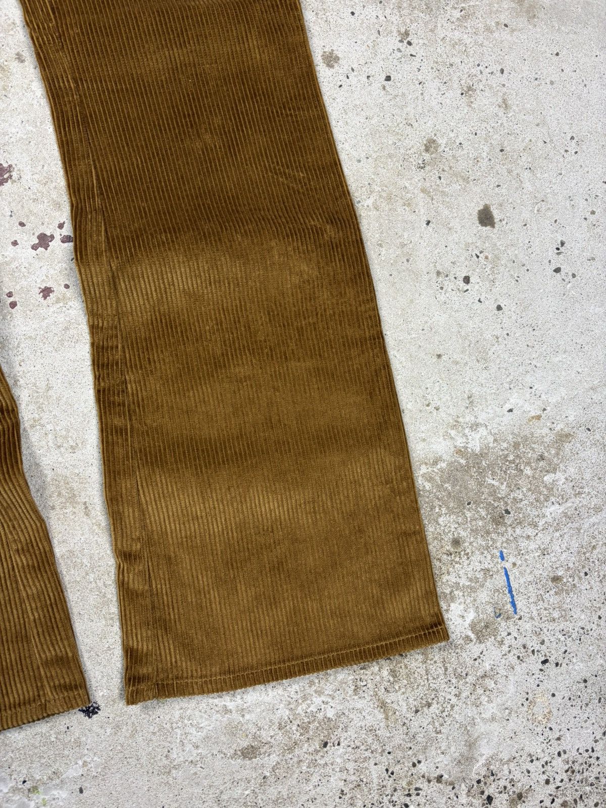 Dolce & Gabbana 2000s Dolce & Gabbana Corduroy Bootcut Pants Suede Leaves Size 30" / US 8 / IT 44 - 4 Thumbnail