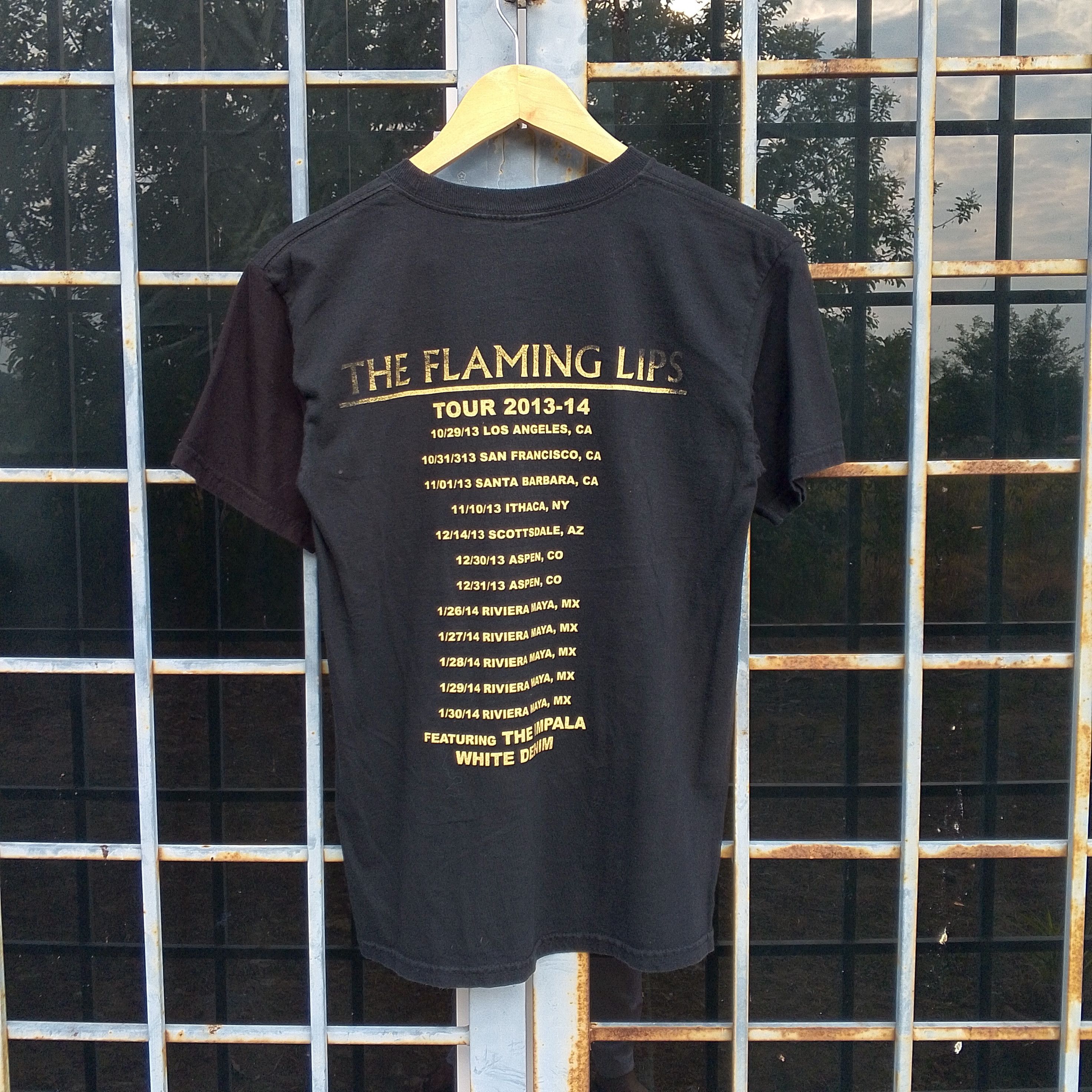 Band Tees The Flaming Lips Halloween Blood Bath Tee Size US S / EU 44-46 / 1 - 2 Thumbnail