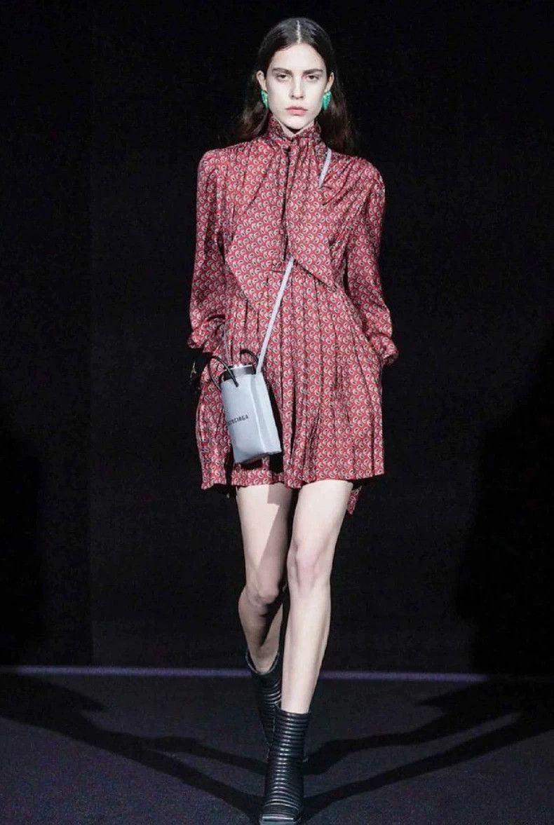 Balenciaga size 34 Burgundy cashew flower logo printed mul