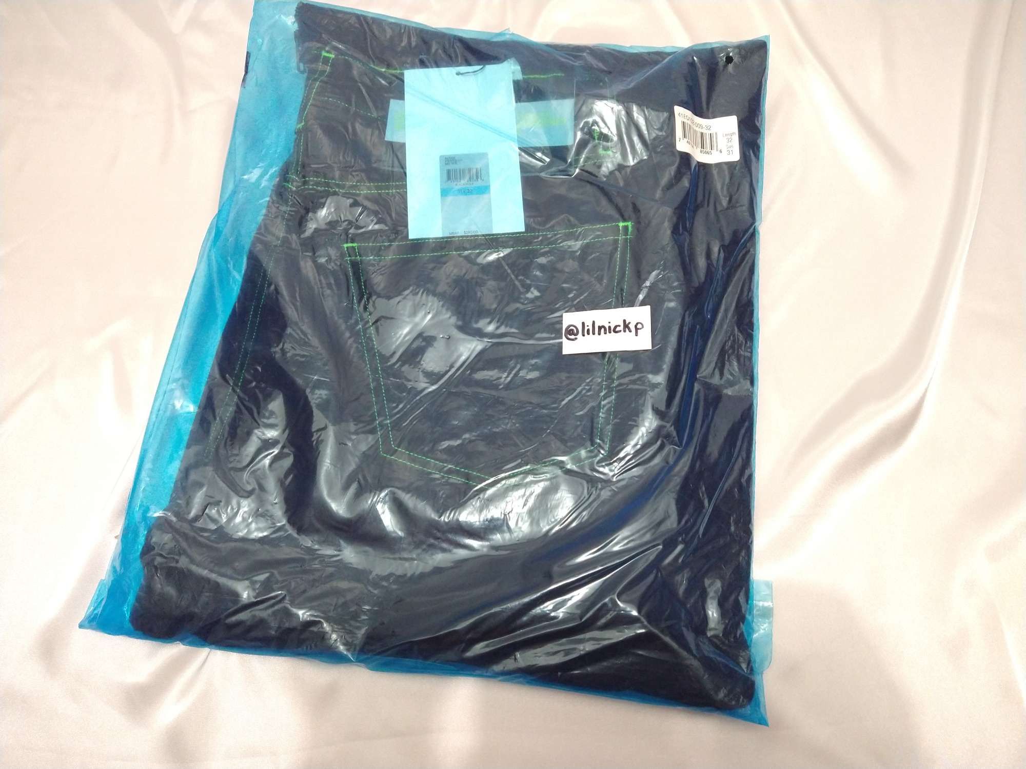Calvin Klein 205W39NYC EST. 1978 Baggy Black Hole Jeans Size US 31 - 12 Thumbnail