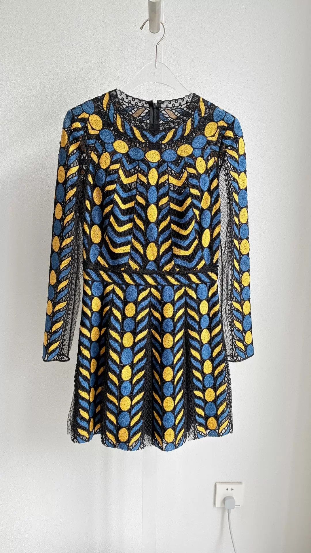 Valentino Valentino Color Blocked Nylon 100% Dress w/ Lace Women's 38 Size XS / US 0-2 / IT 36-38 - 1 Thumbnail