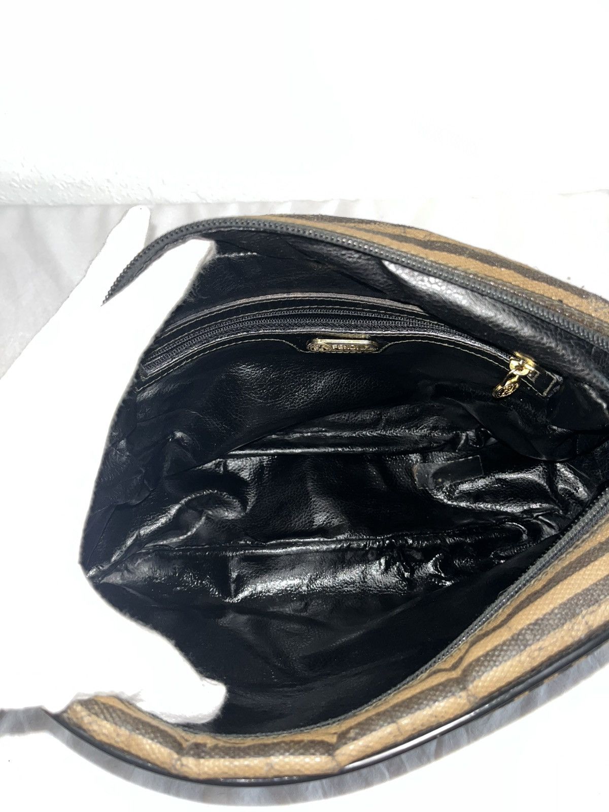 Fendi Authentic Vintage Fendi 1980s Pequin Striped Messenger Bag Size ONE SIZE - 7 Thumbnail
