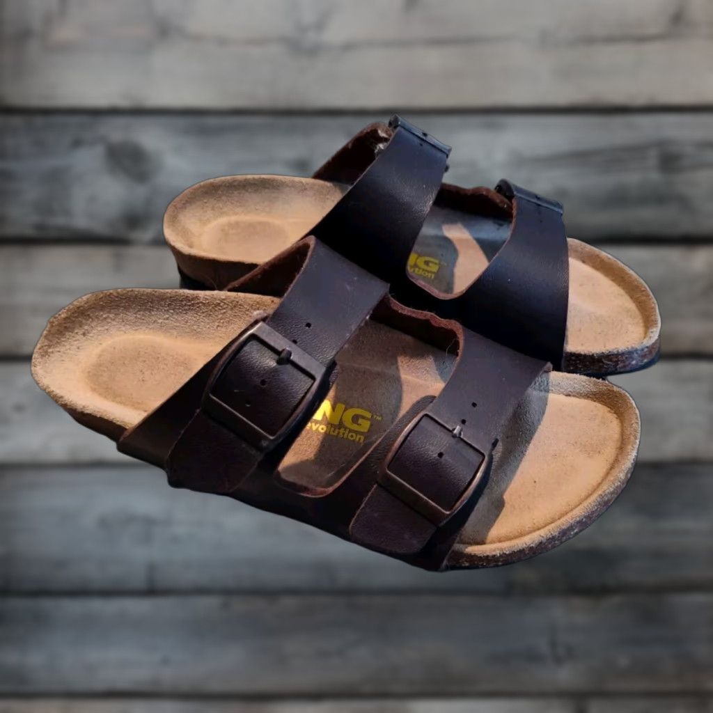 Vintage VIKING Leather Sandals Women's Revolution Comfort Flat Size 6.5 US Brown Vintage Style Size US 6.5 / IT 36.5 - 1 Thumbnail