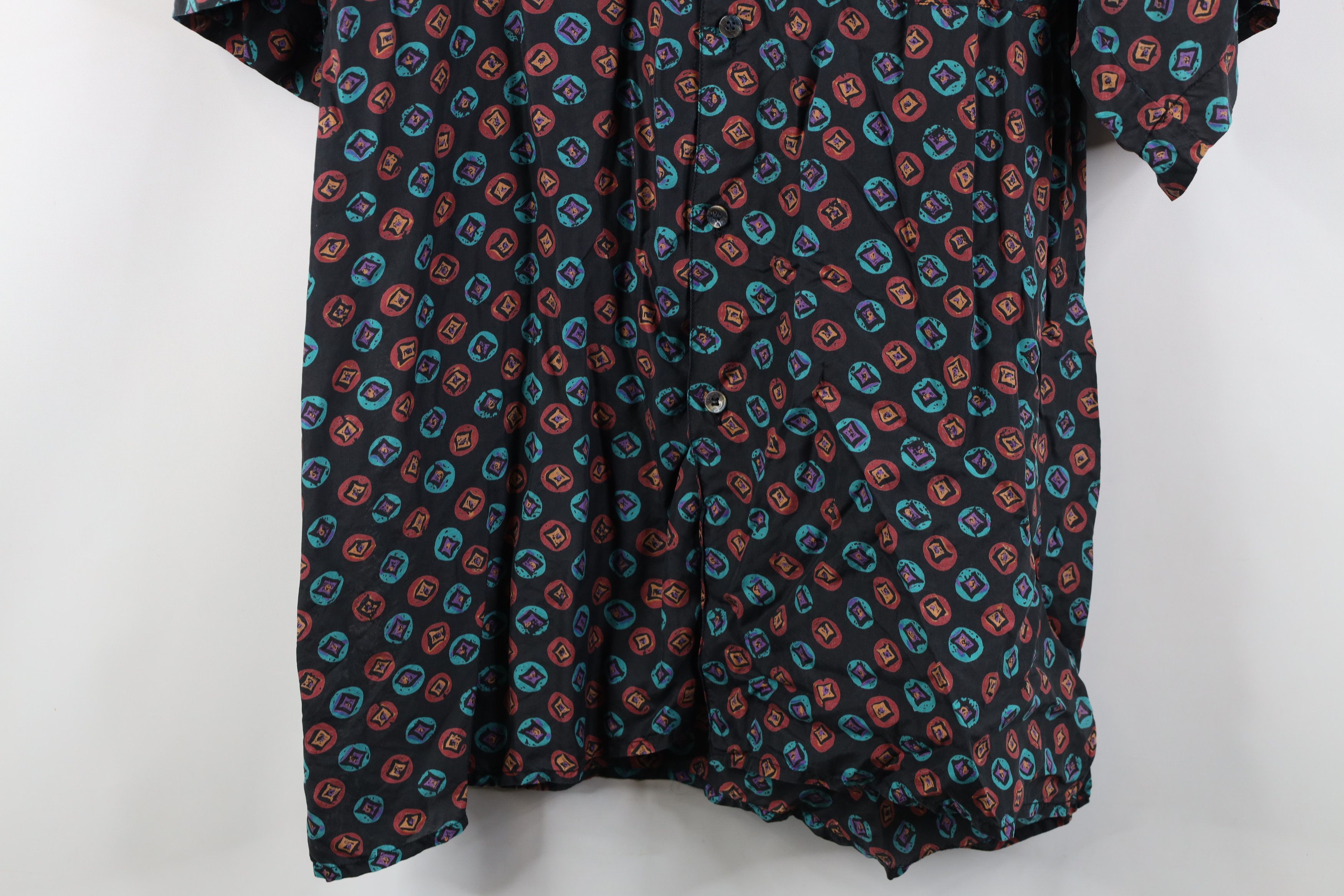 Vintage Vintage 90s Streetwear Short Sleeve Collared Button Shirt Size US XL / EU 56 / 4 - 3 Thumbnail